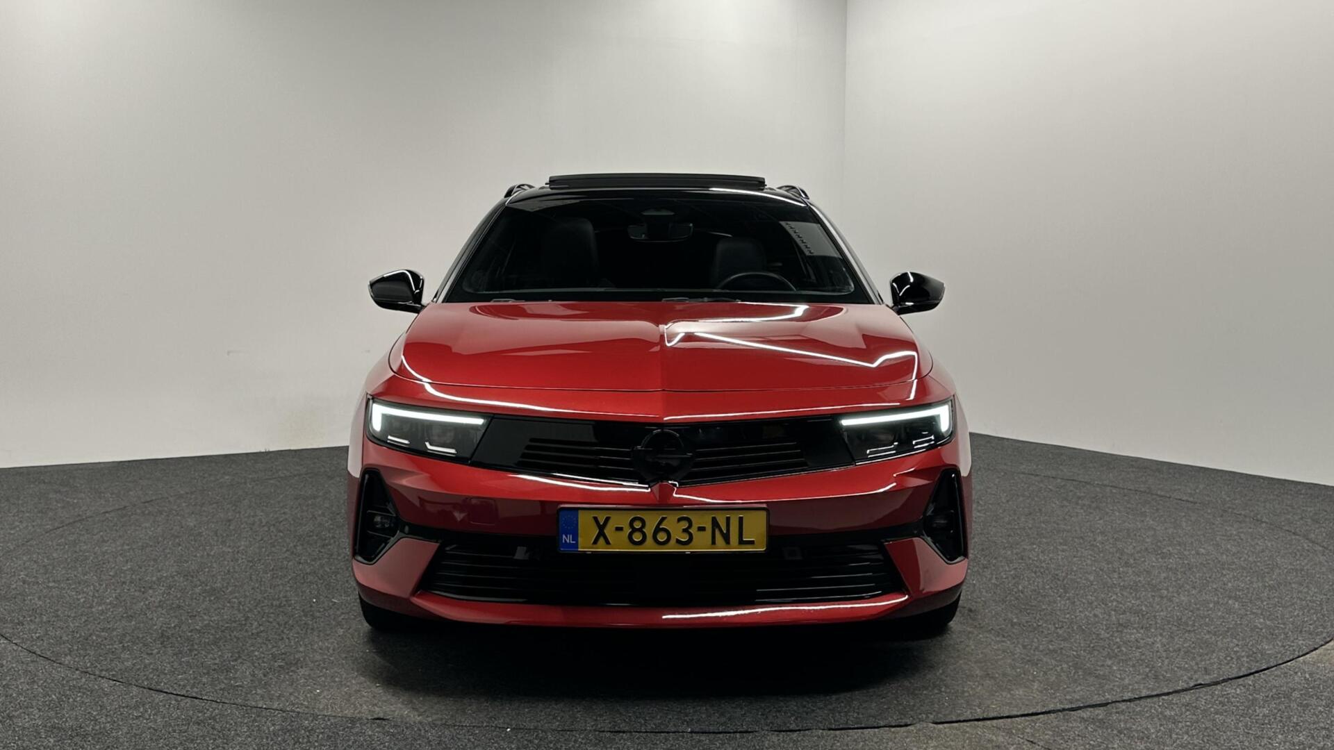 Foto van Opel Astra Sports Tourer