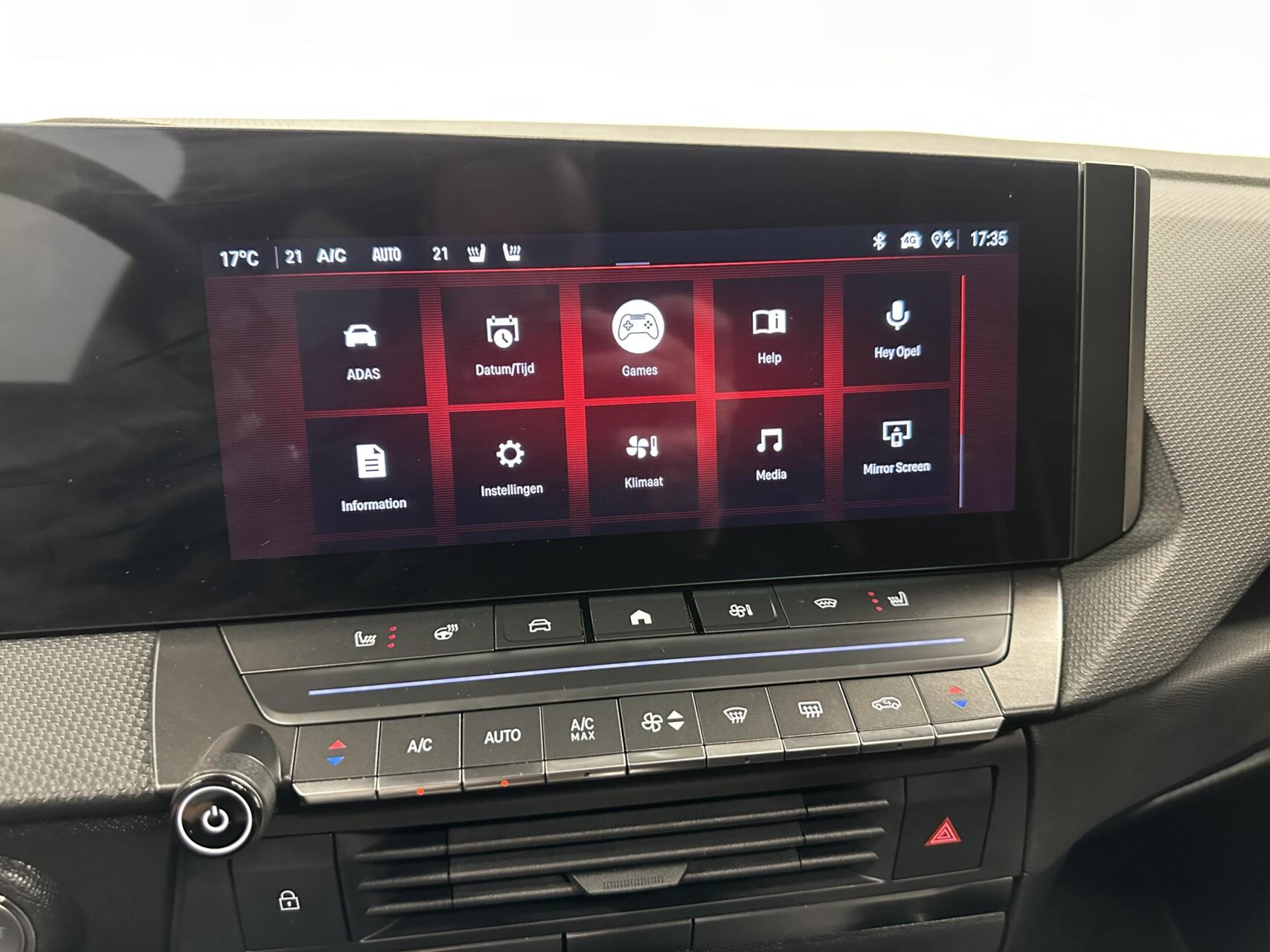 Foto van Opel Astra Sports Tourer