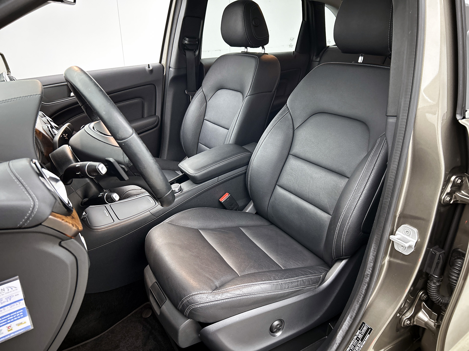 Foto van Mercedes-Benz B 180