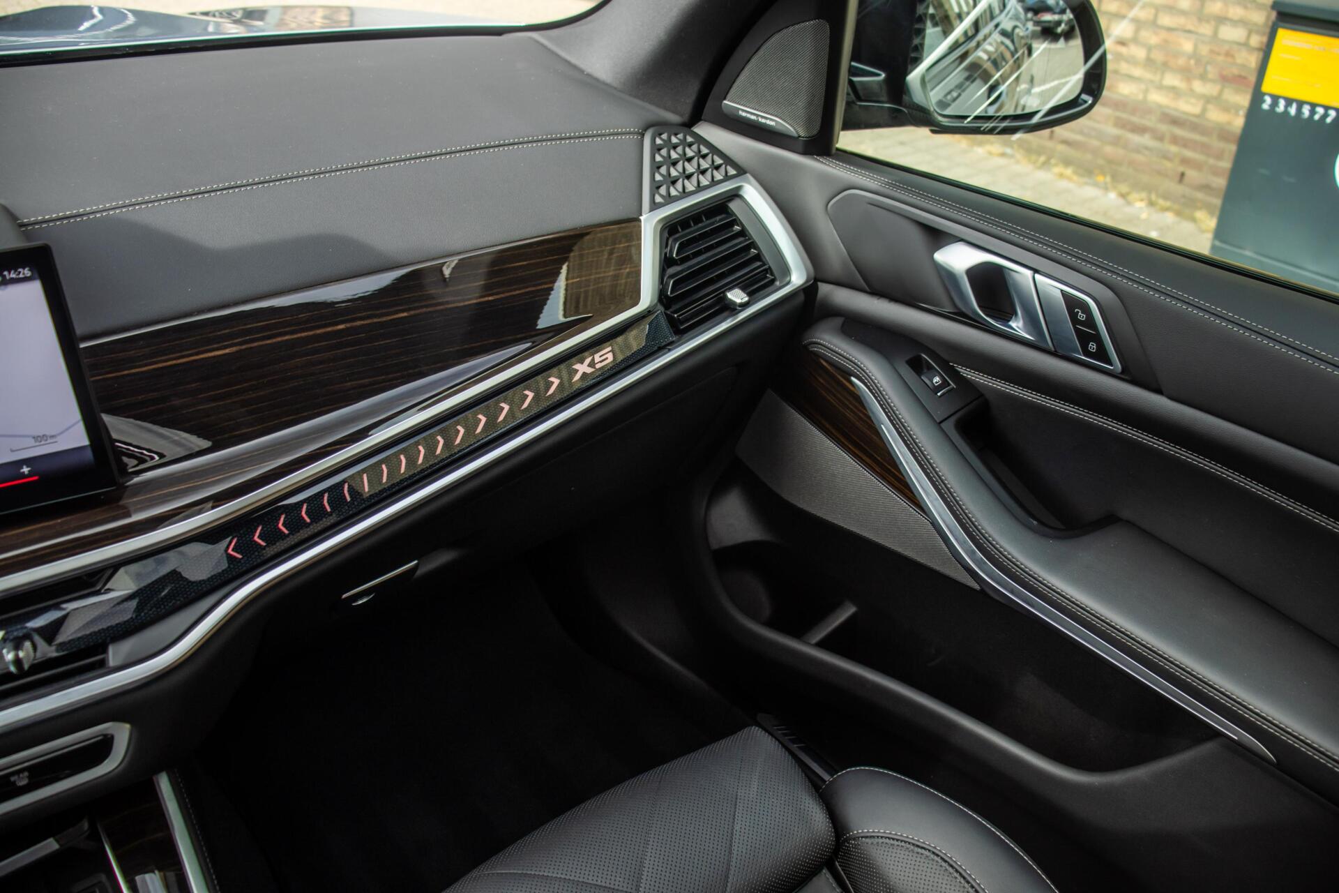 Foto van BMW X5 Xdrive50e