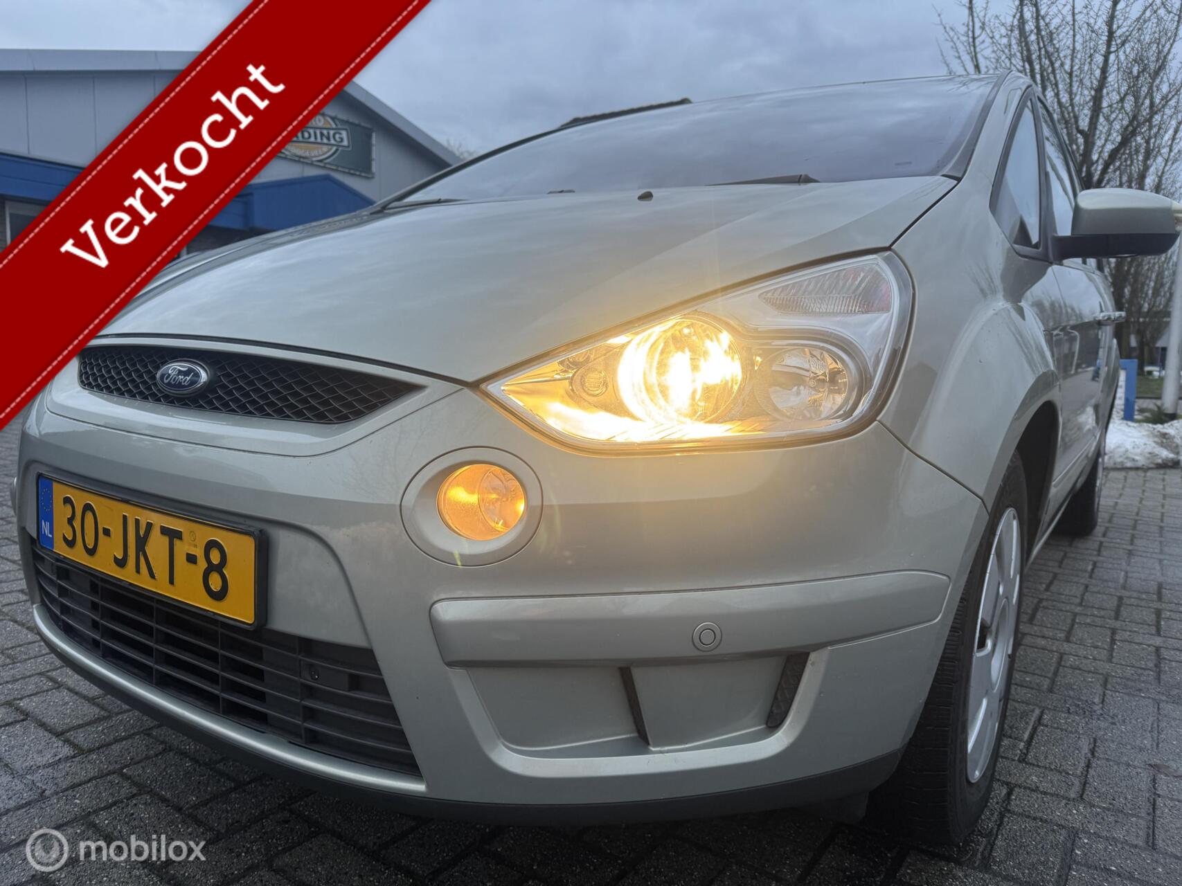 Foto van Ford S-max