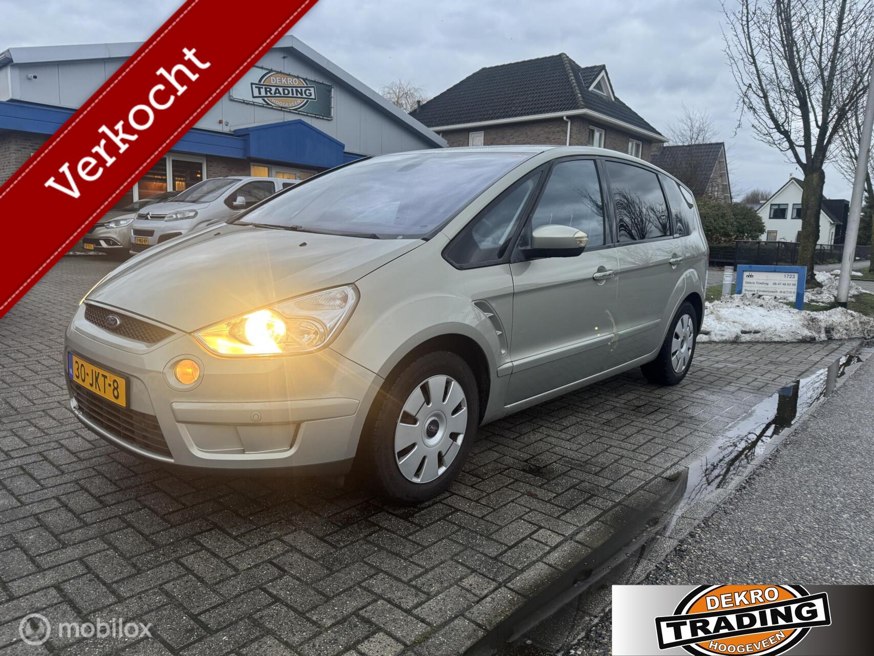 Ford S-max 2.0-16V dealer onderhouden! Clima navi trekhaak 2009 - voorkant