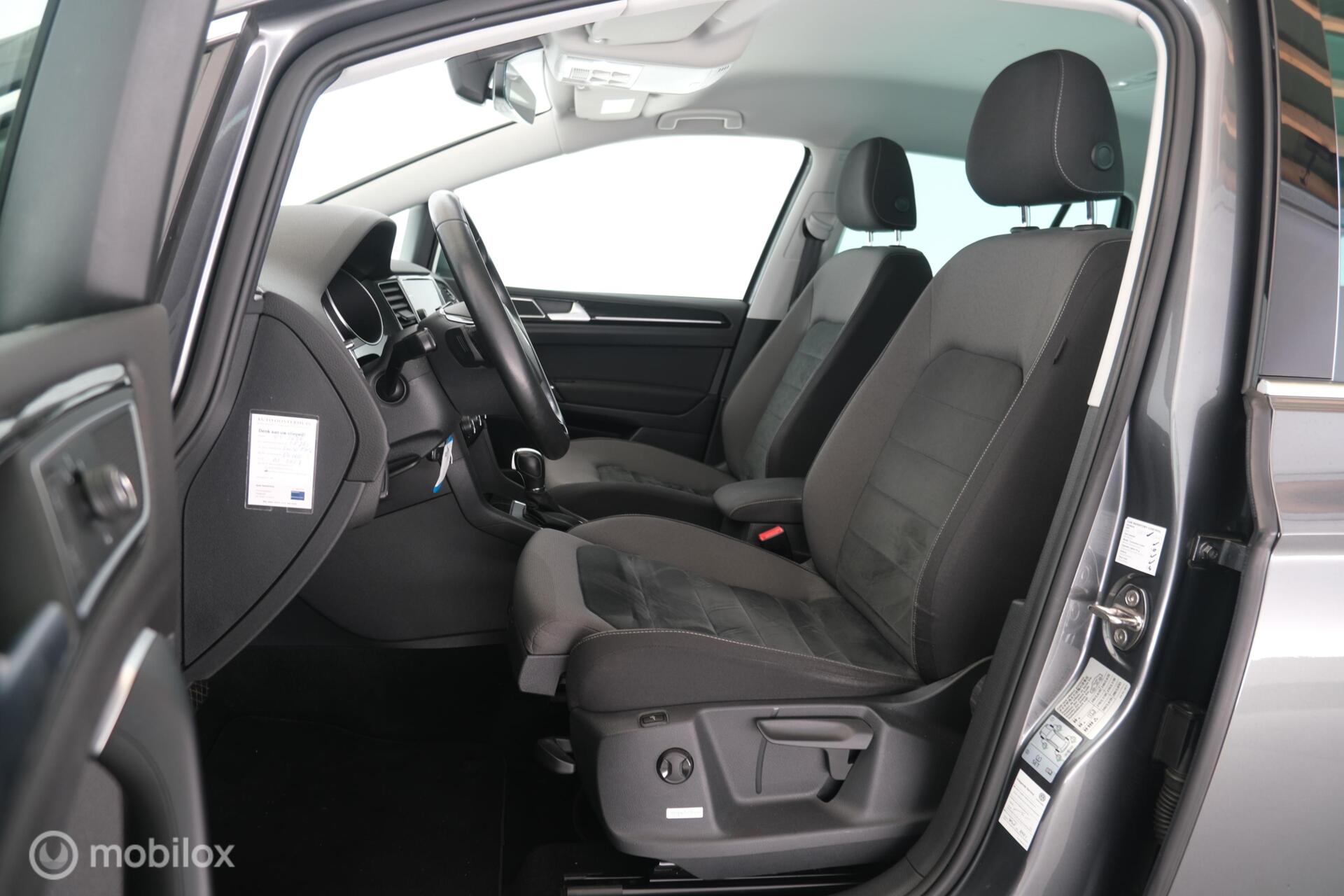 Foto van Volkswagen Golf Sportsvan