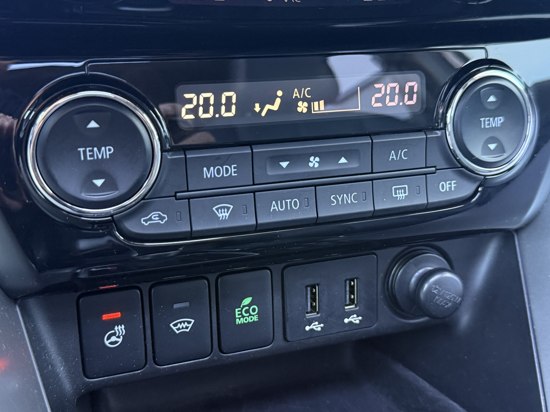 Foto van Mitsubishi Mitsubishi Eclipse Cross