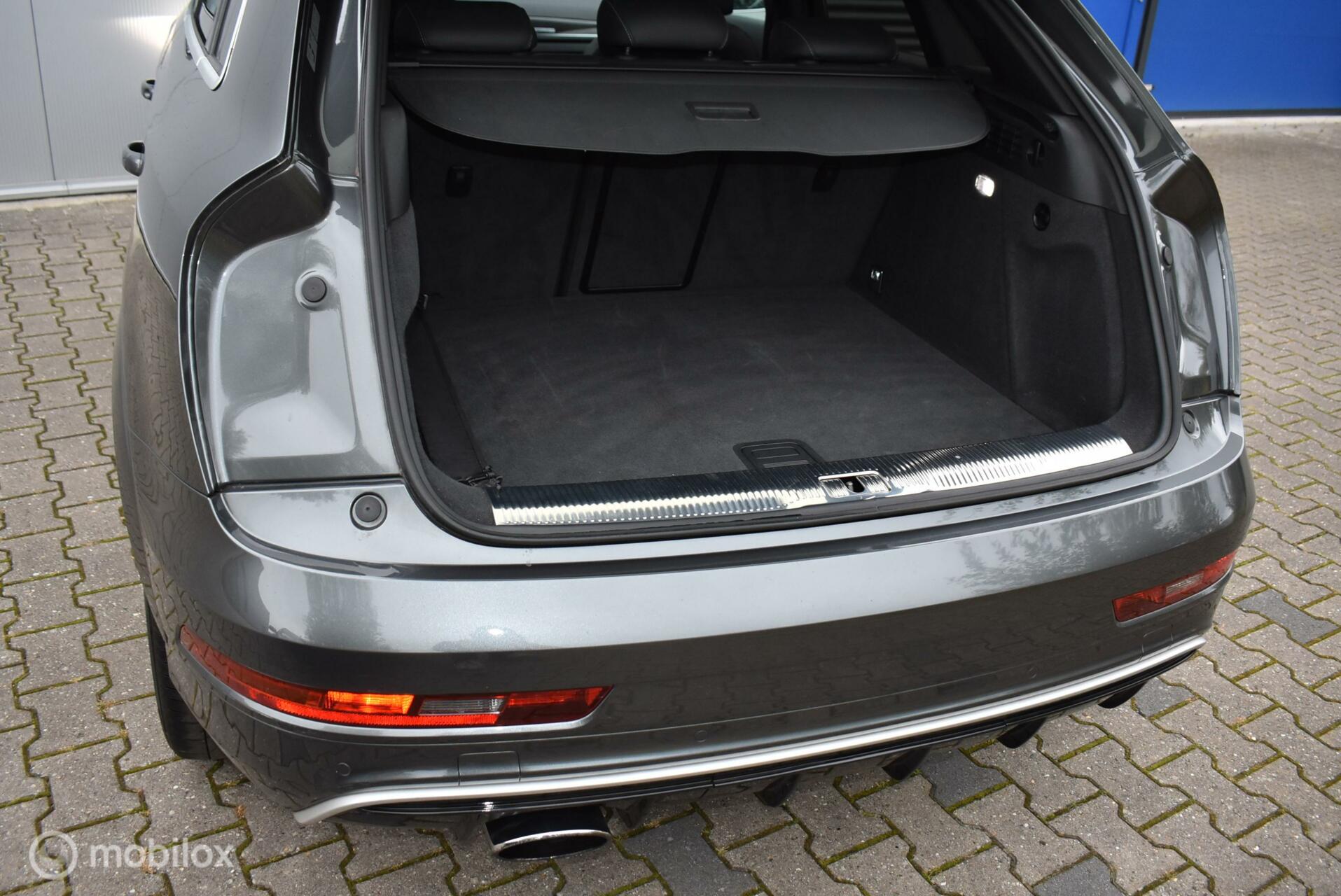 Foto van Audi RS Q3