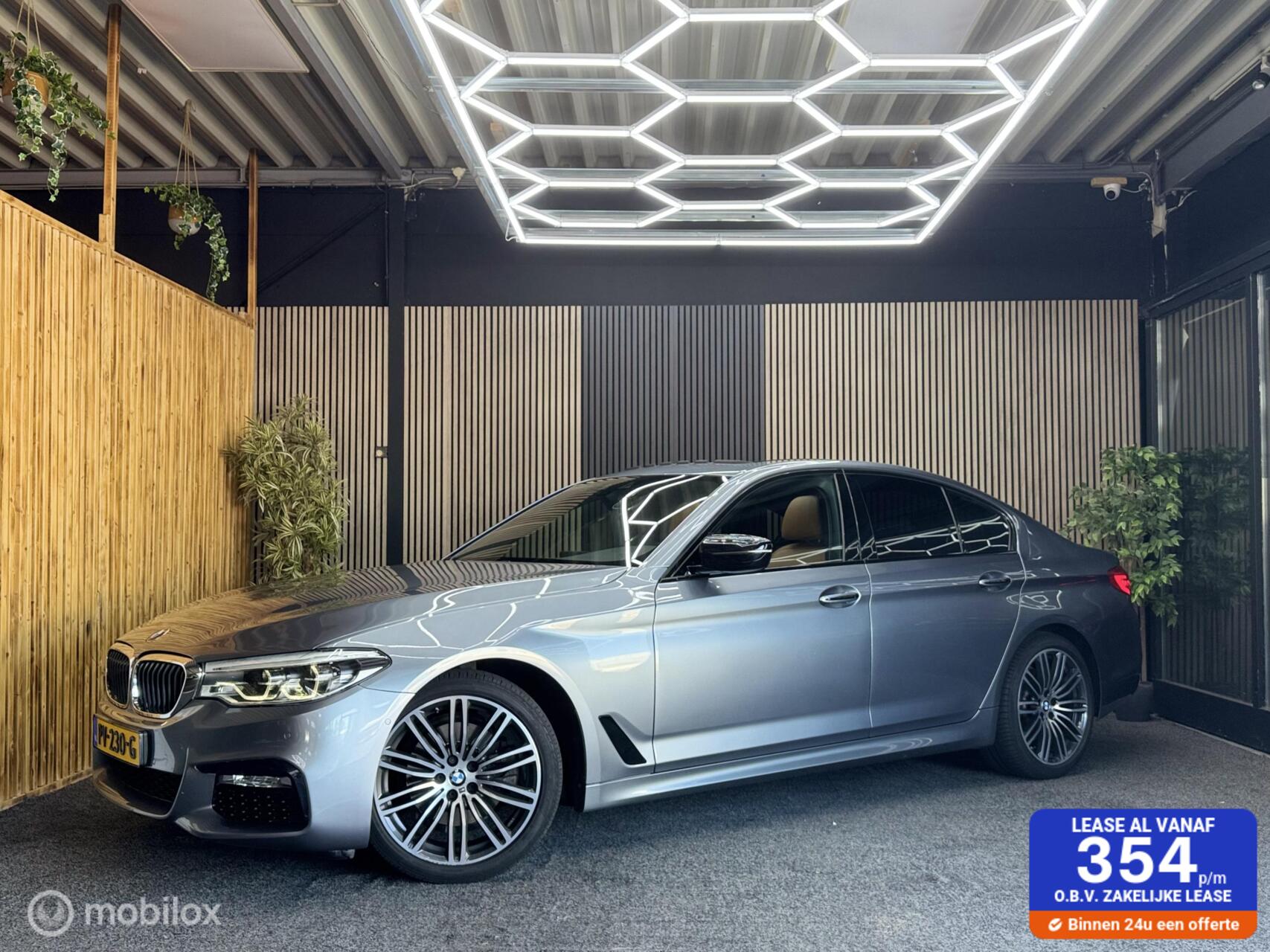 BMW 520i 520i High Executive|Pano|Led|Navi|Cam|Sfeerlight 2017 - voorkant