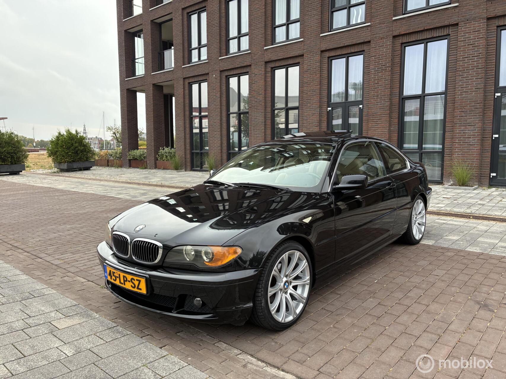 BMW 3er Reihe 320Ci Executive Schuifduik Cruise PDC NAP! 2003 - voorkant