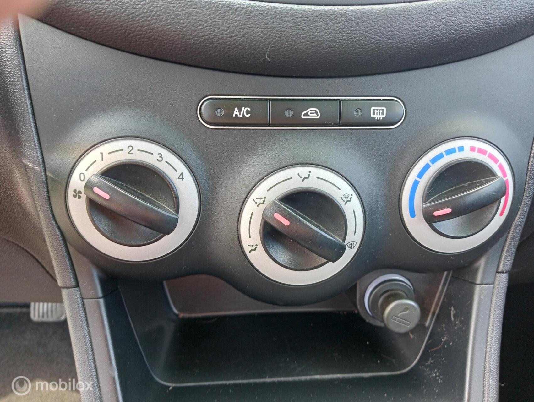 Foto van Hyundai I 10