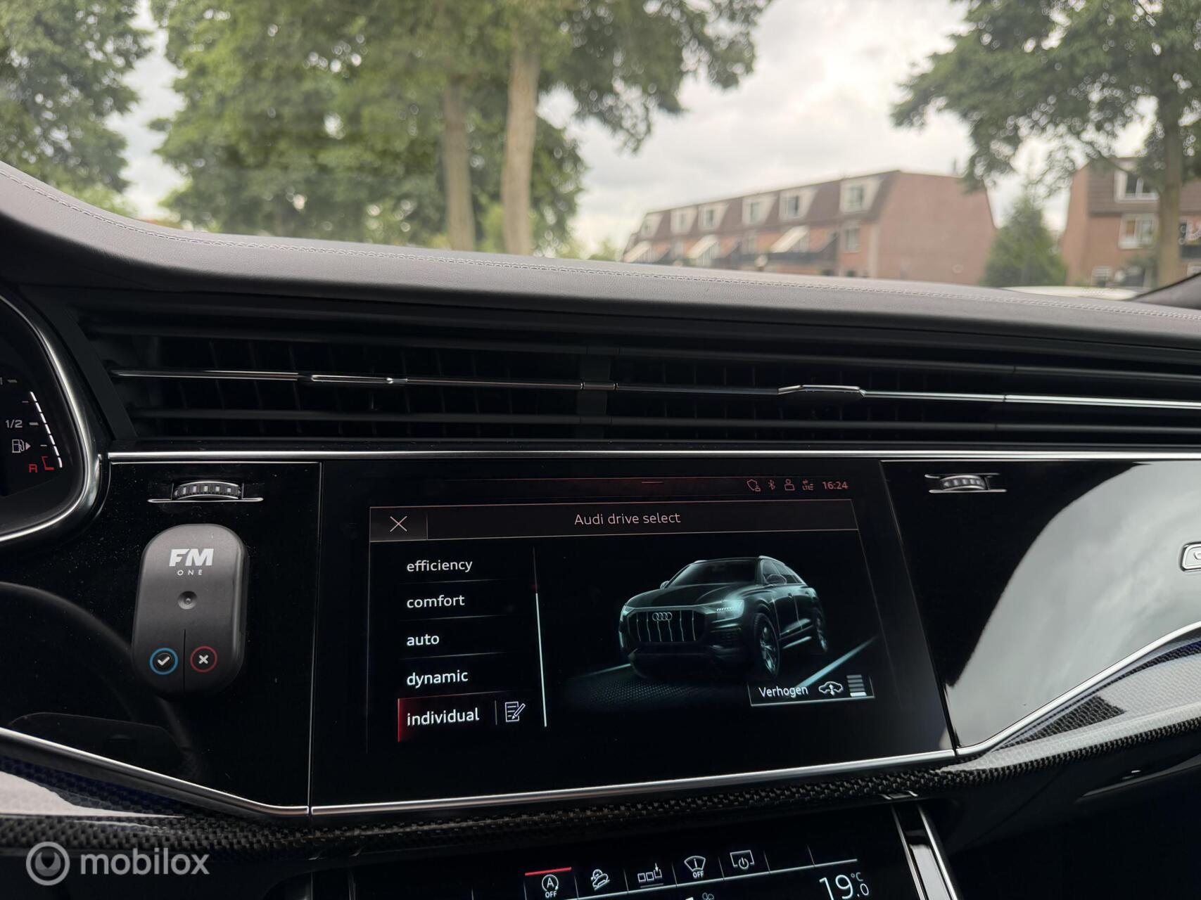 Foto van Audi Sq8