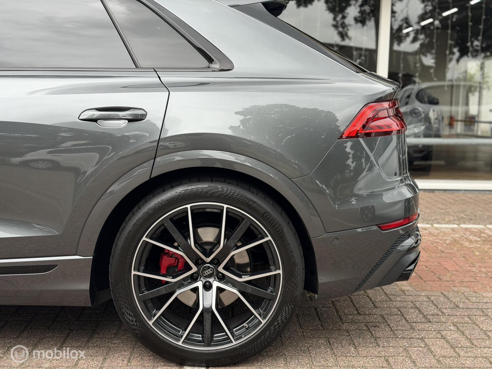 Foto van Audi Sq8