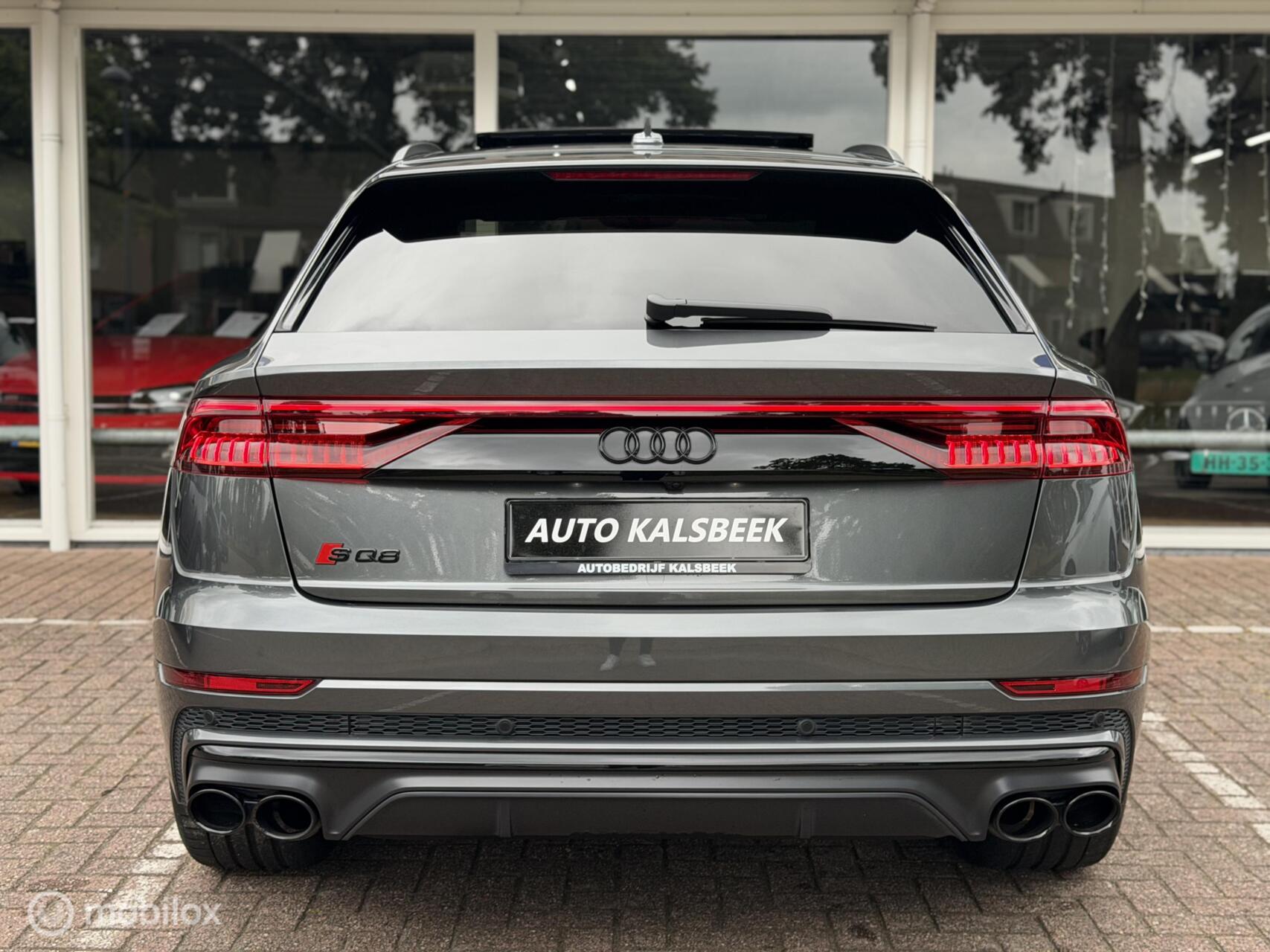 Foto van Audi Sq8