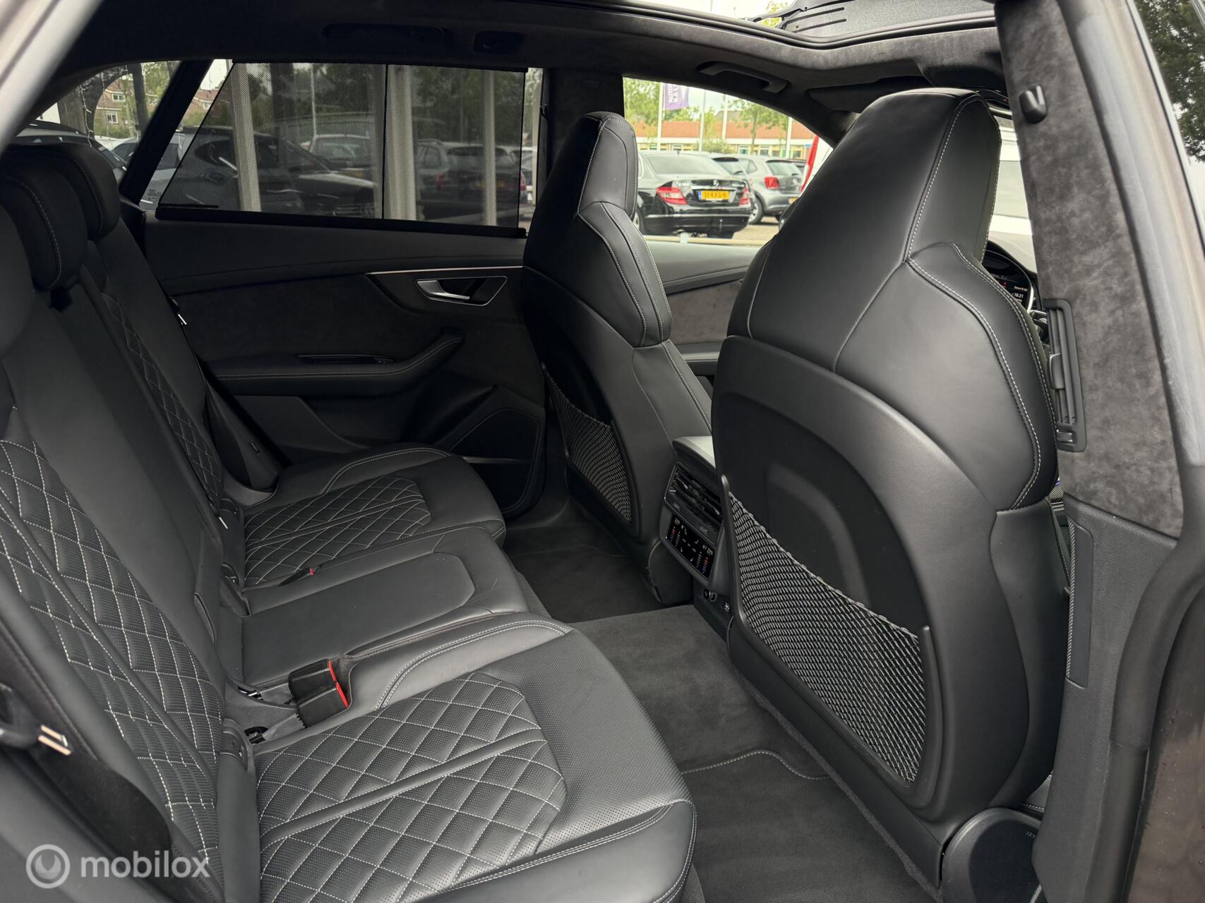 Foto van Audi Sq8