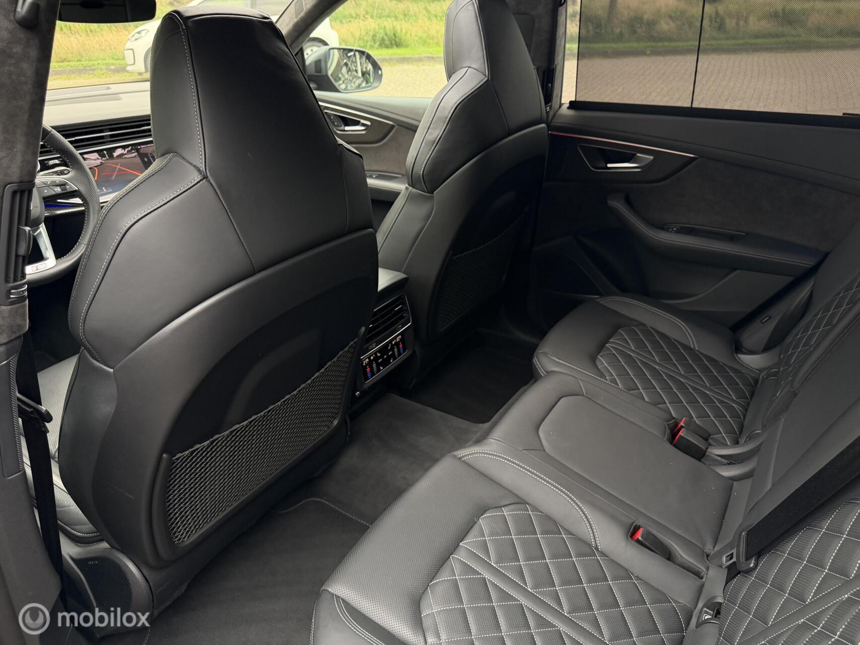 Foto van Audi Sq8