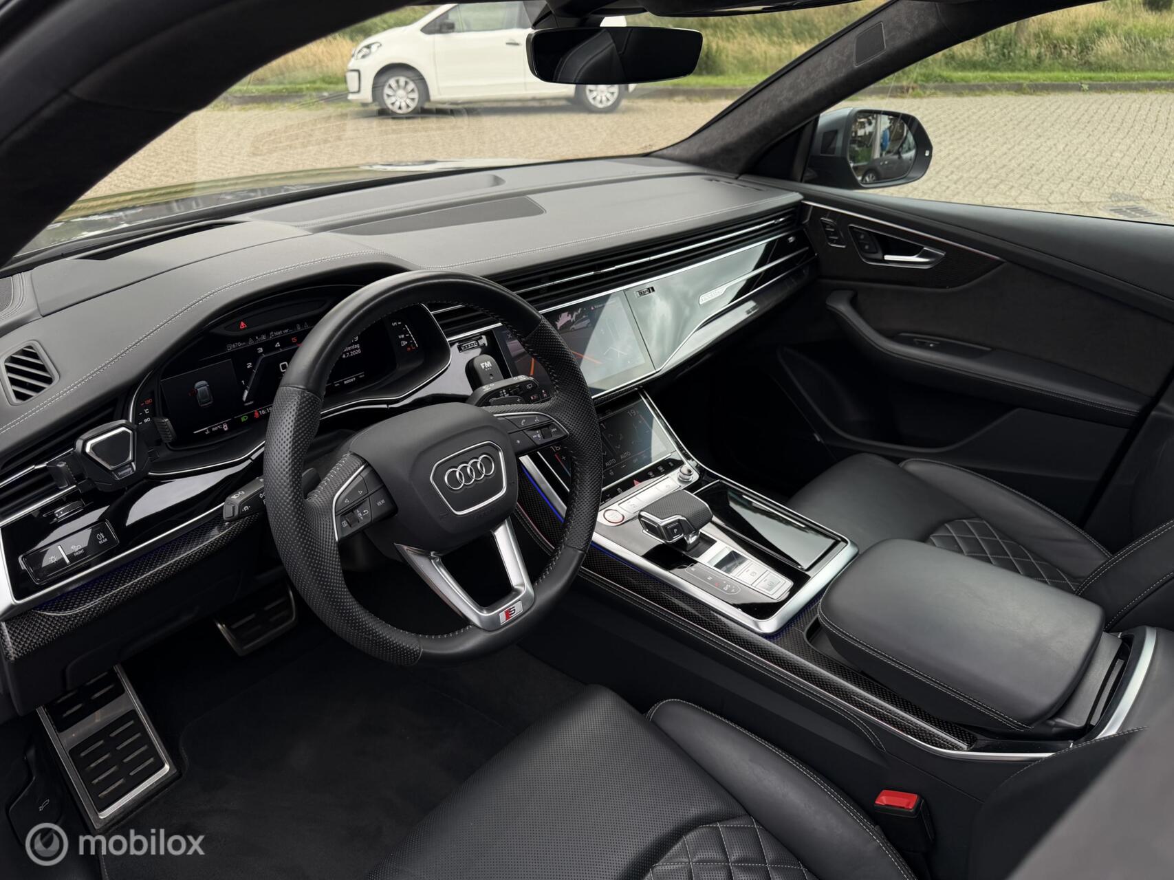 Foto van Audi Sq8