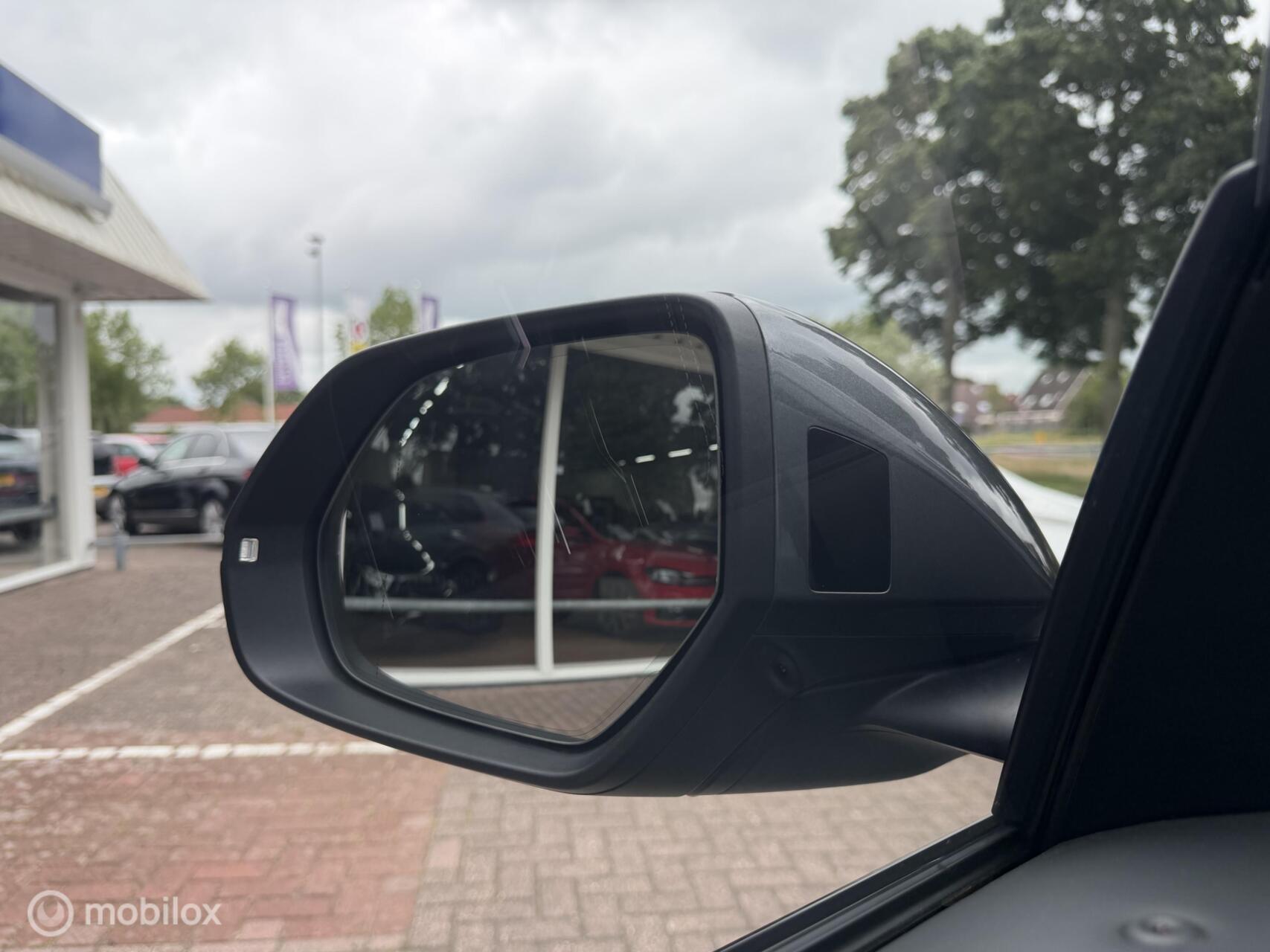 Foto van Audi Sq8