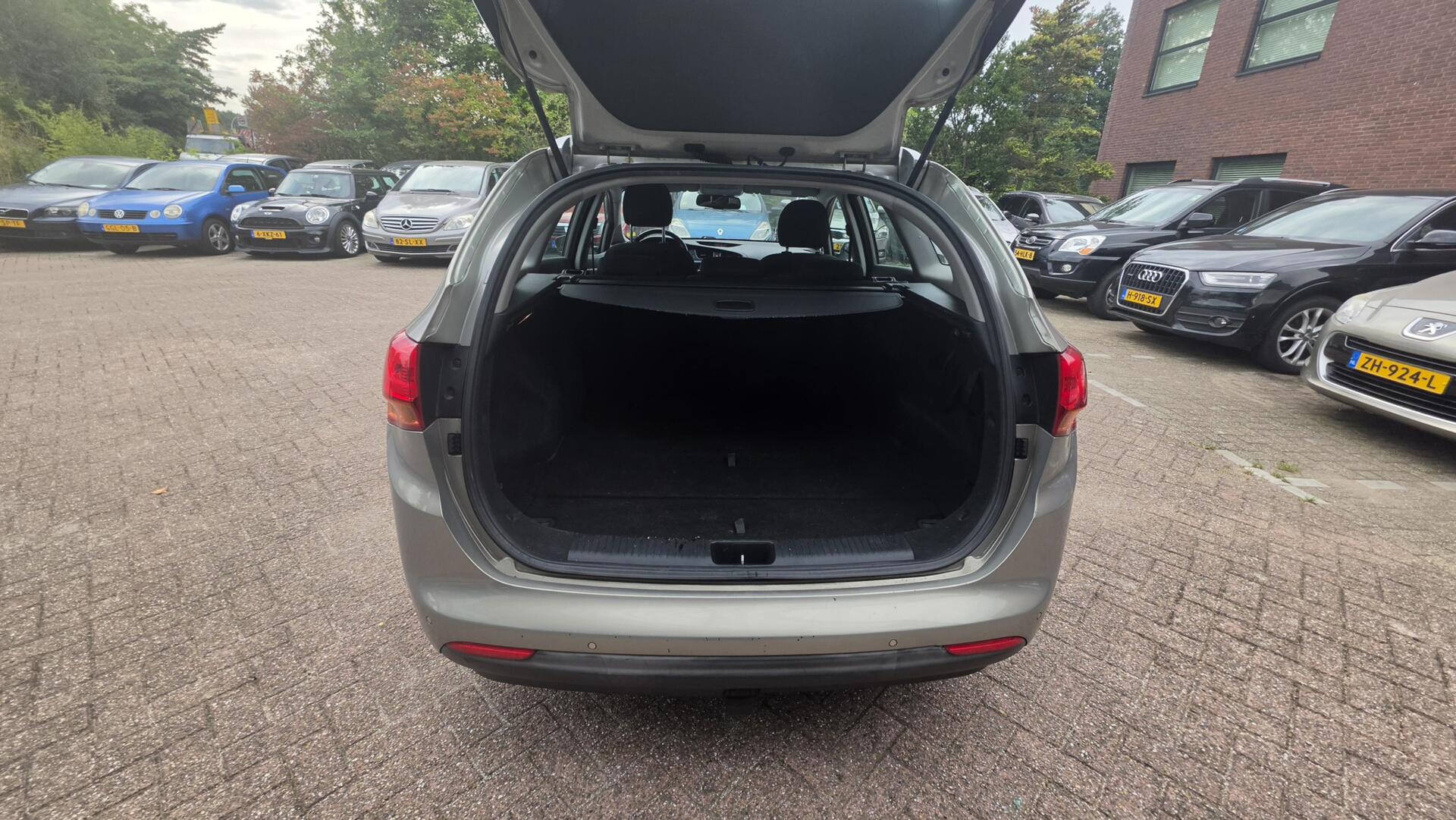 Foto van Kia Cee D