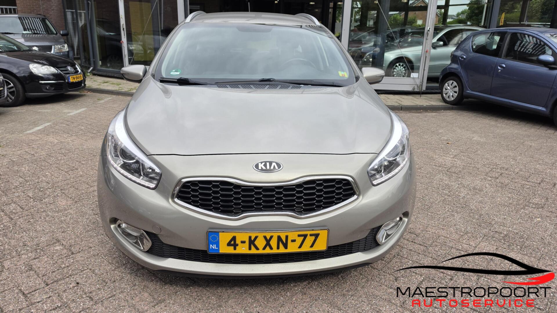 Foto van Kia Cee D