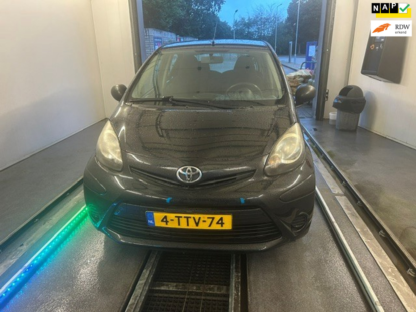 Toyota Toyota Aygo 1.0 VVT-i Now 2014 - voorkant