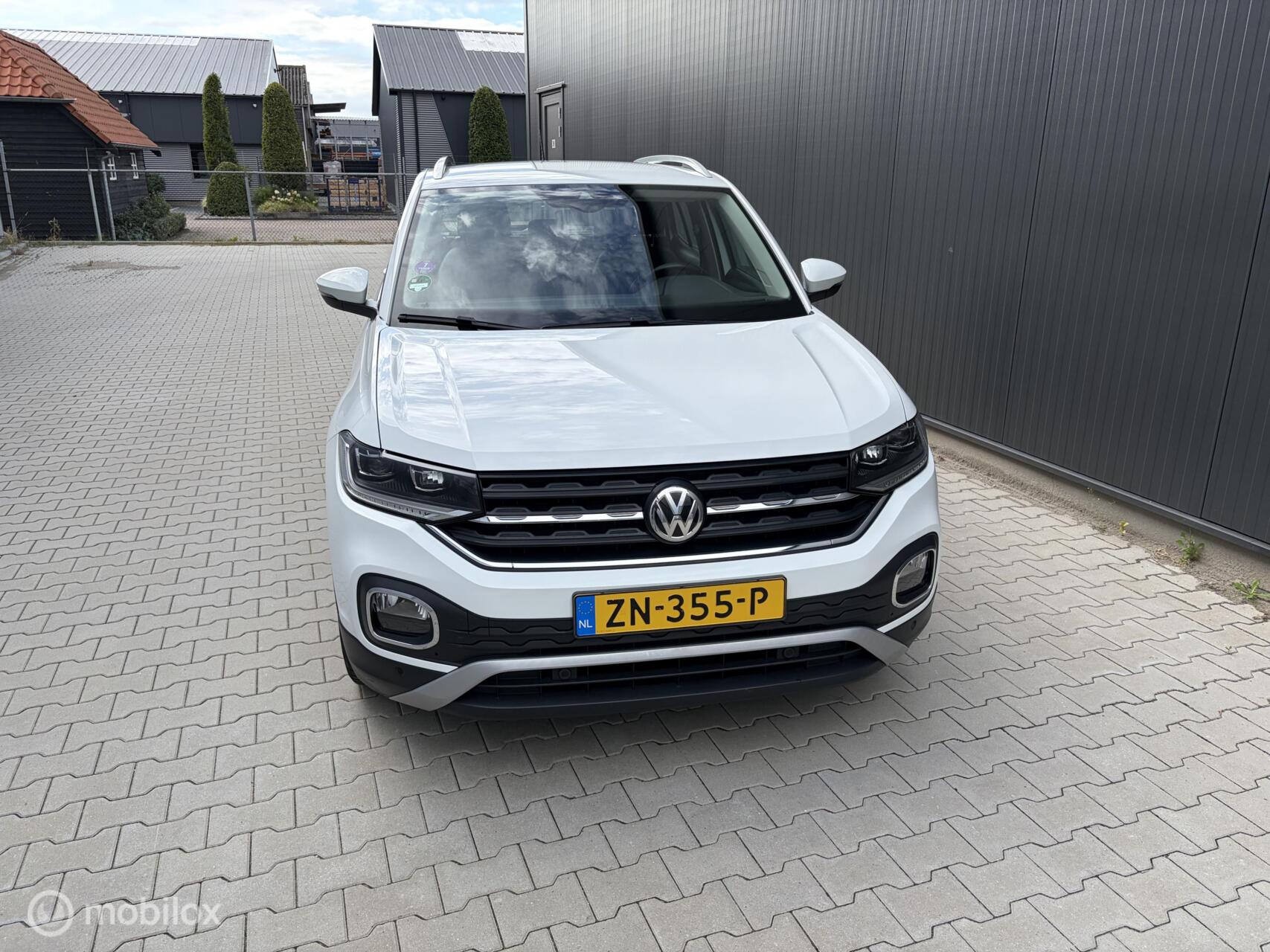 Foto van Volkswagen T-cross