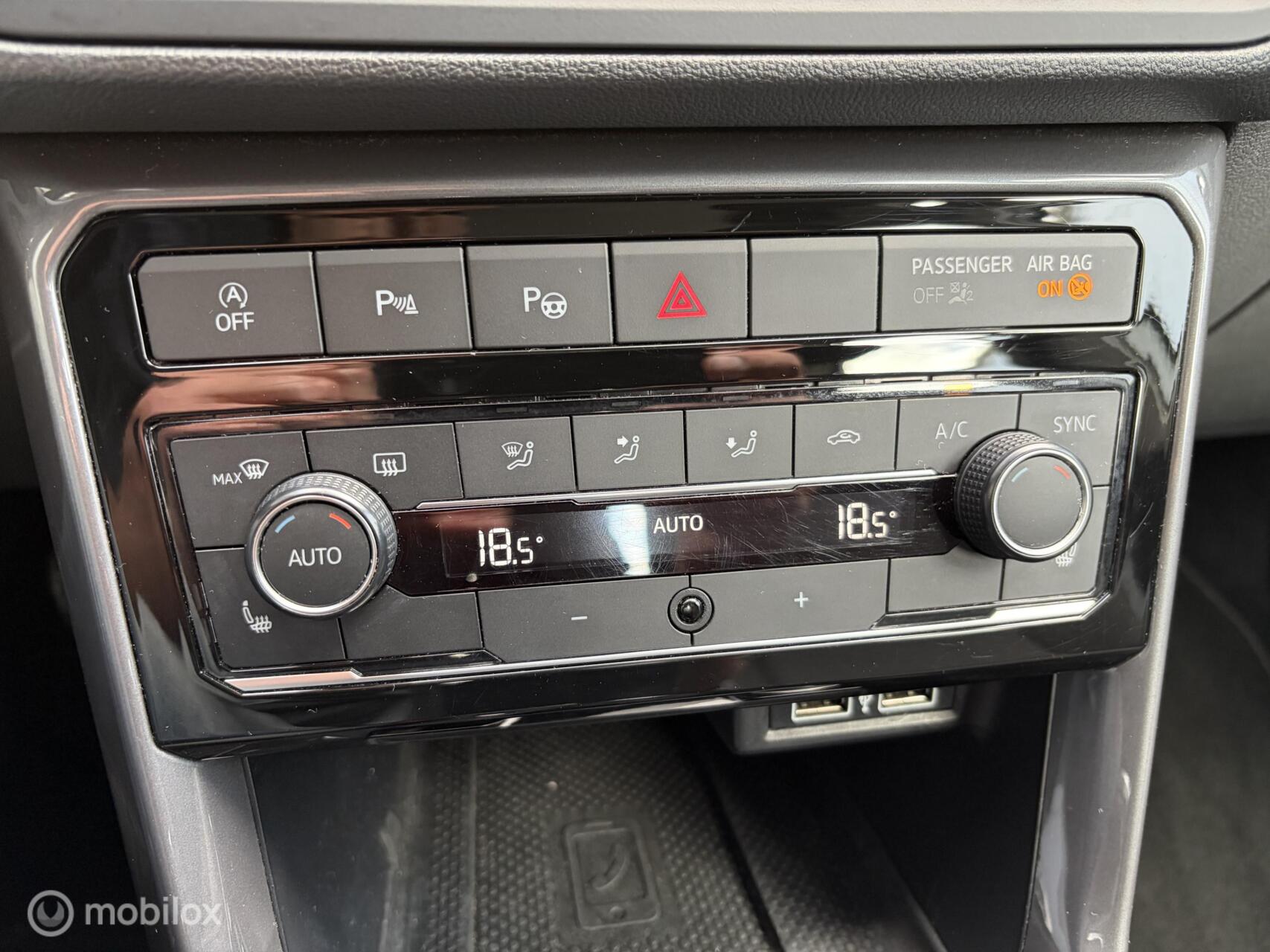 Foto van Volkswagen T-cross