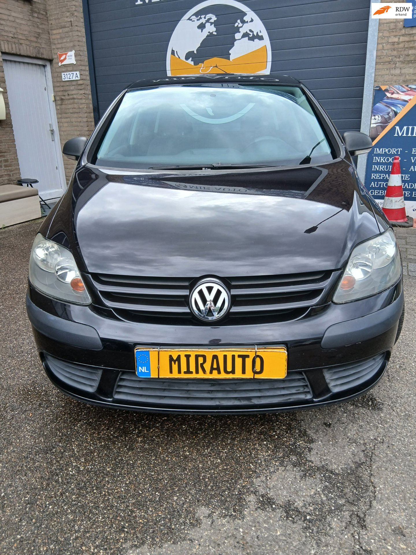 Volkswagen Golf Plus 1.6 FSI Comfortline Business 2007 - voorkant