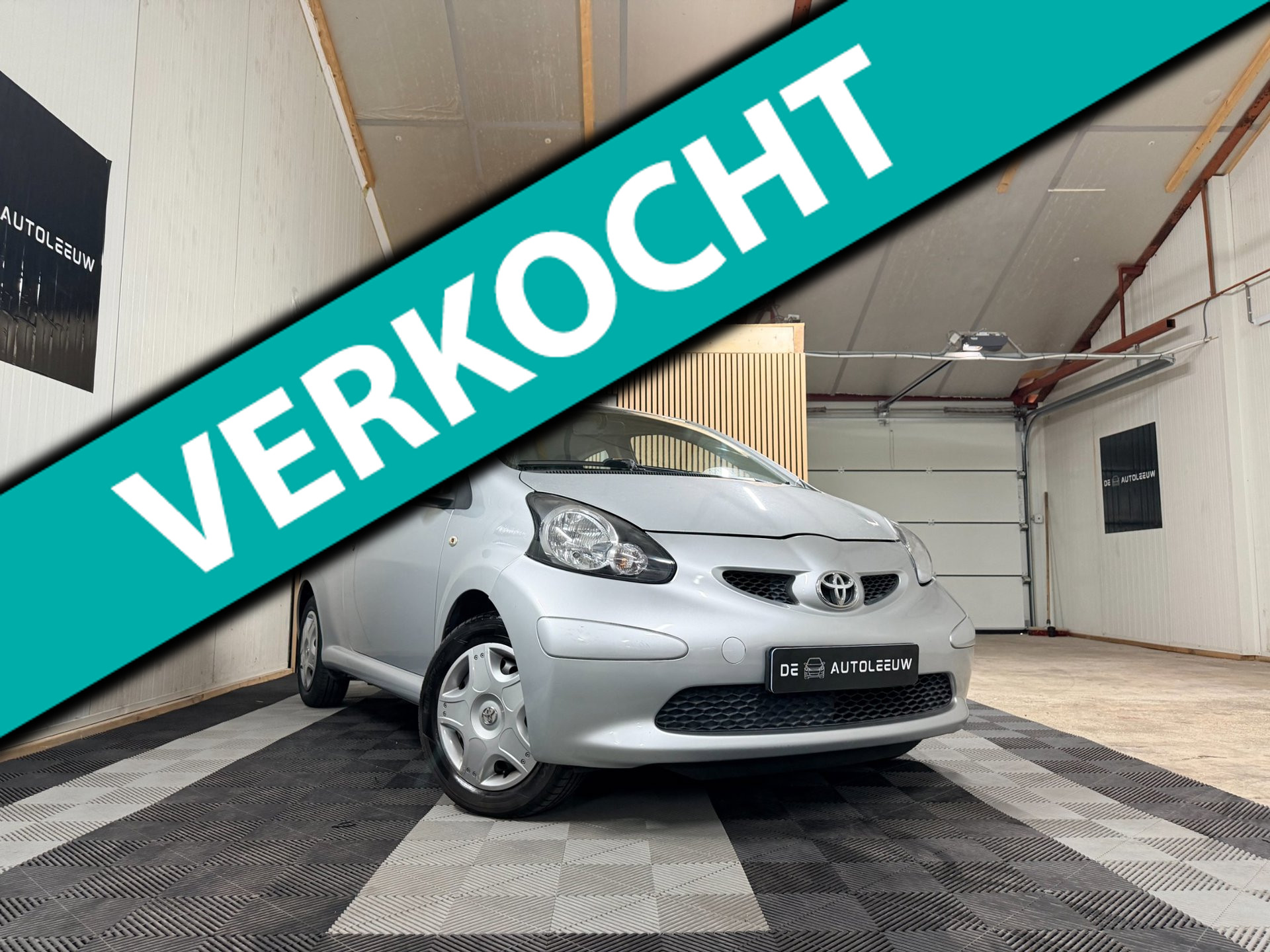 Toyota Toyota Aygo 1.0-12V |NAP|NW APK|INRUILKOOPJE! 2007 - voorkant