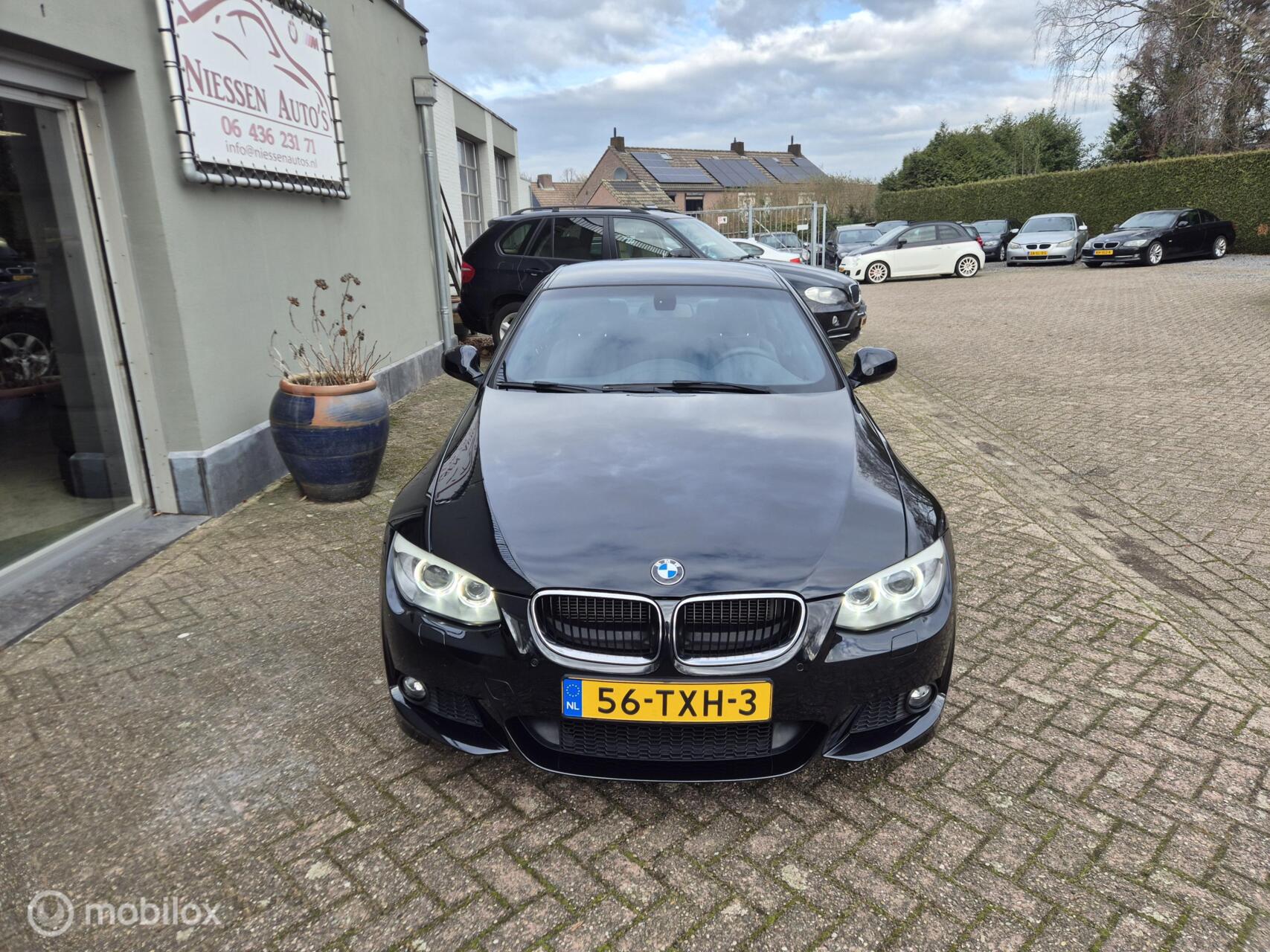 Foto van BMW 320i