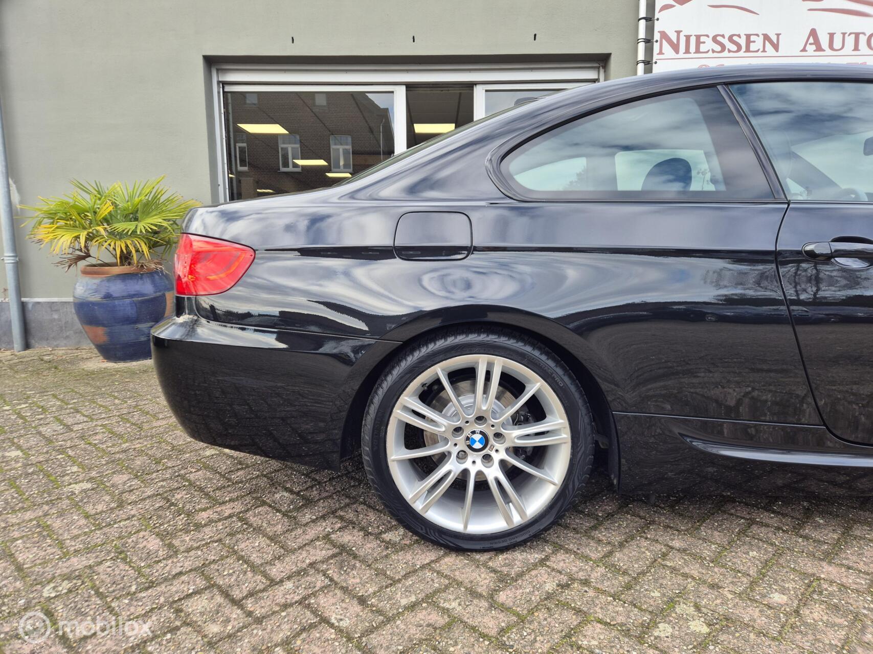 Foto van BMW 320i