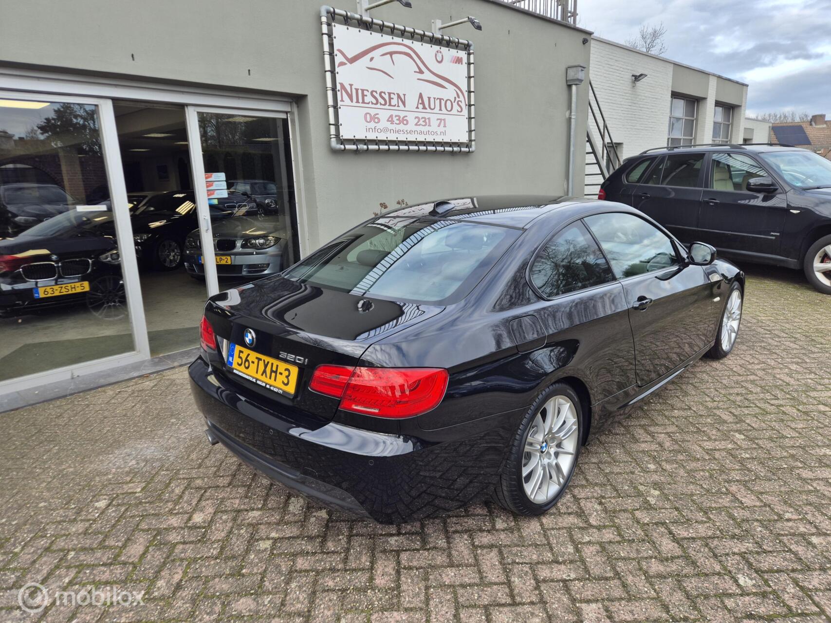 Foto van BMW 320i