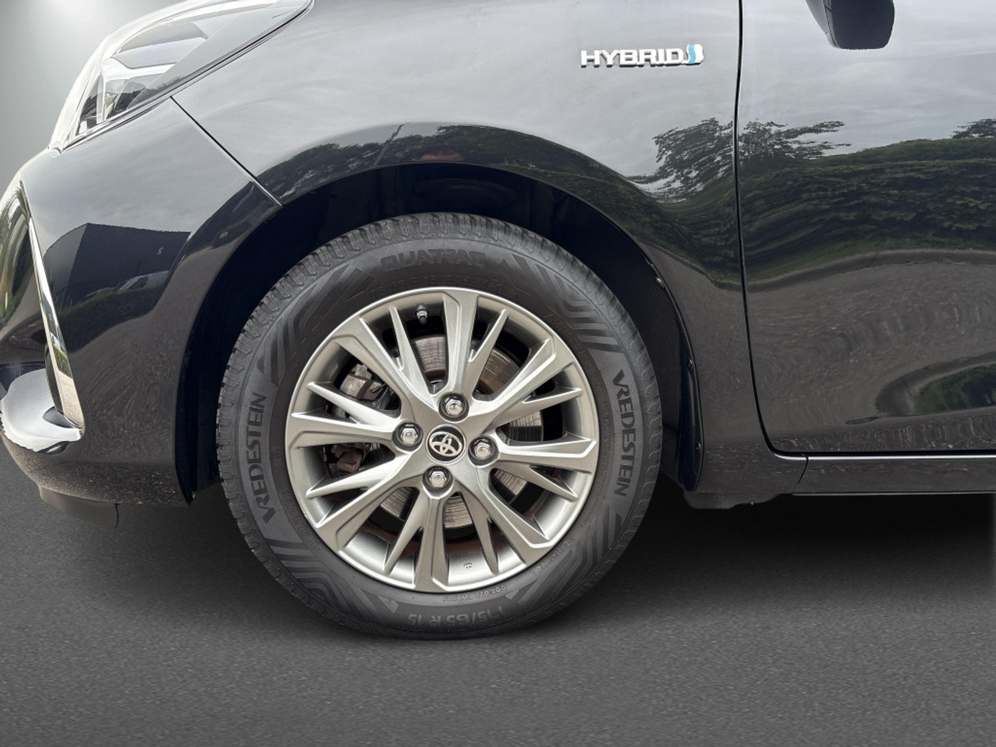 Foto van Toyota Toyota Yaris Hybrid