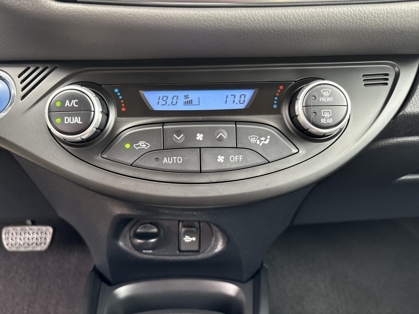 Foto van Toyota Toyota Yaris Hybrid