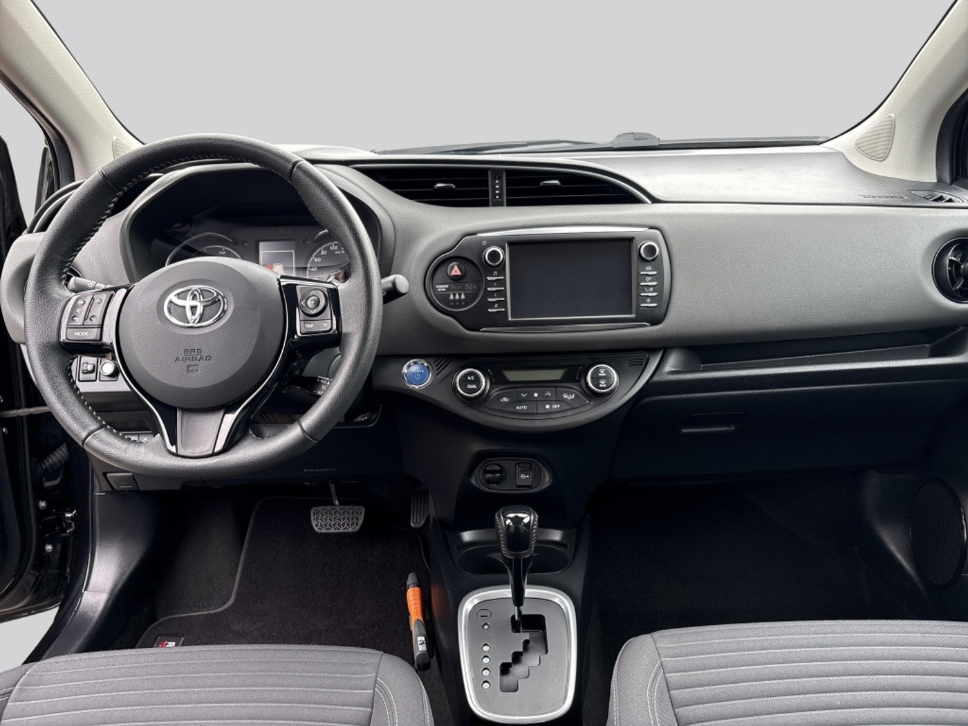 Foto van Toyota Toyota Yaris Hybrid
