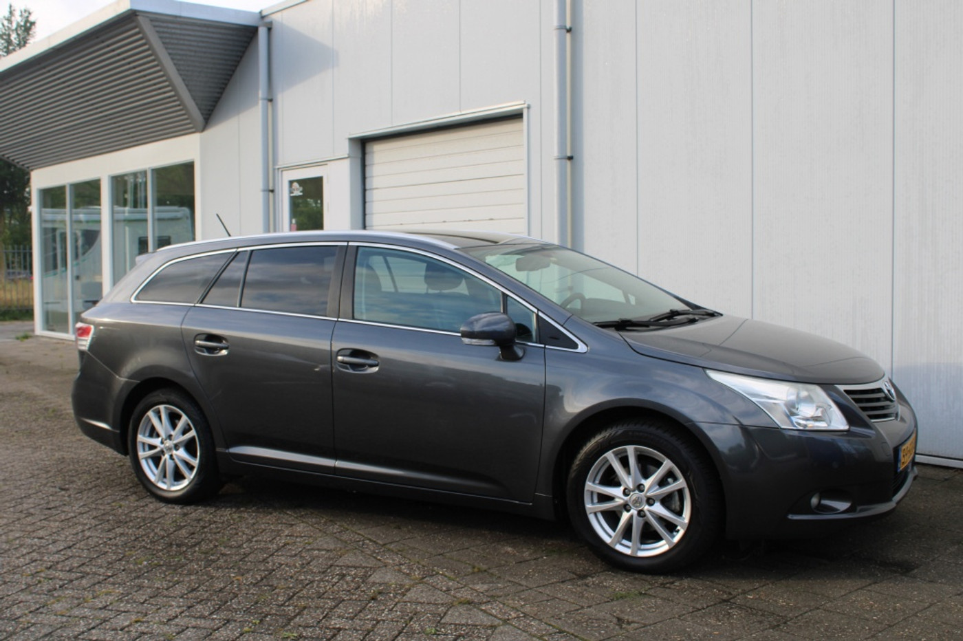 Foto van Toyota Toyota Avensis