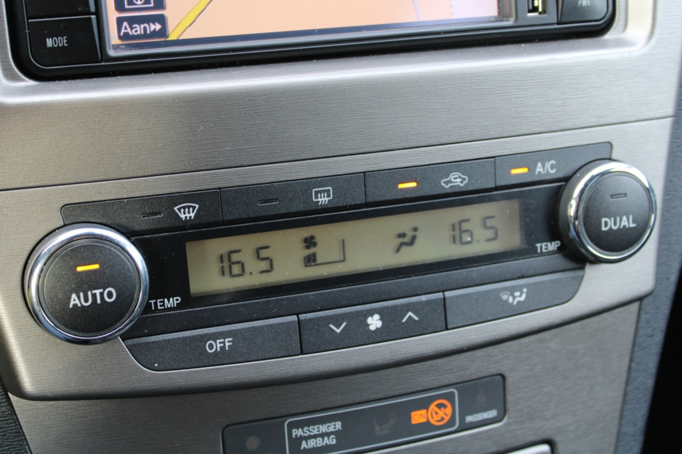 Foto van Toyota Toyota Avensis