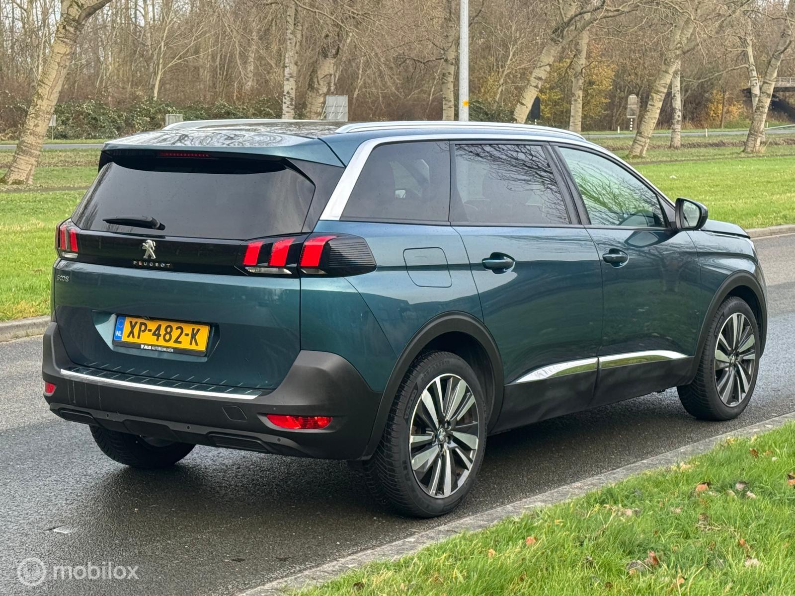Foto van Peugeot 5008