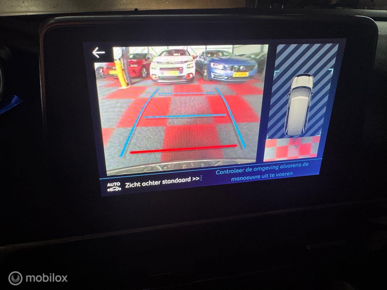 Foto van Peugeot 5008
