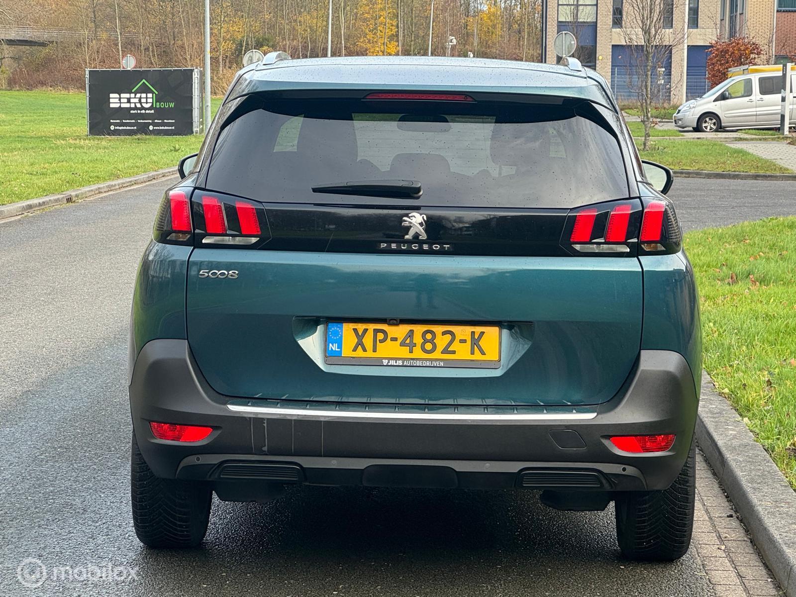 Foto van Peugeot 5008