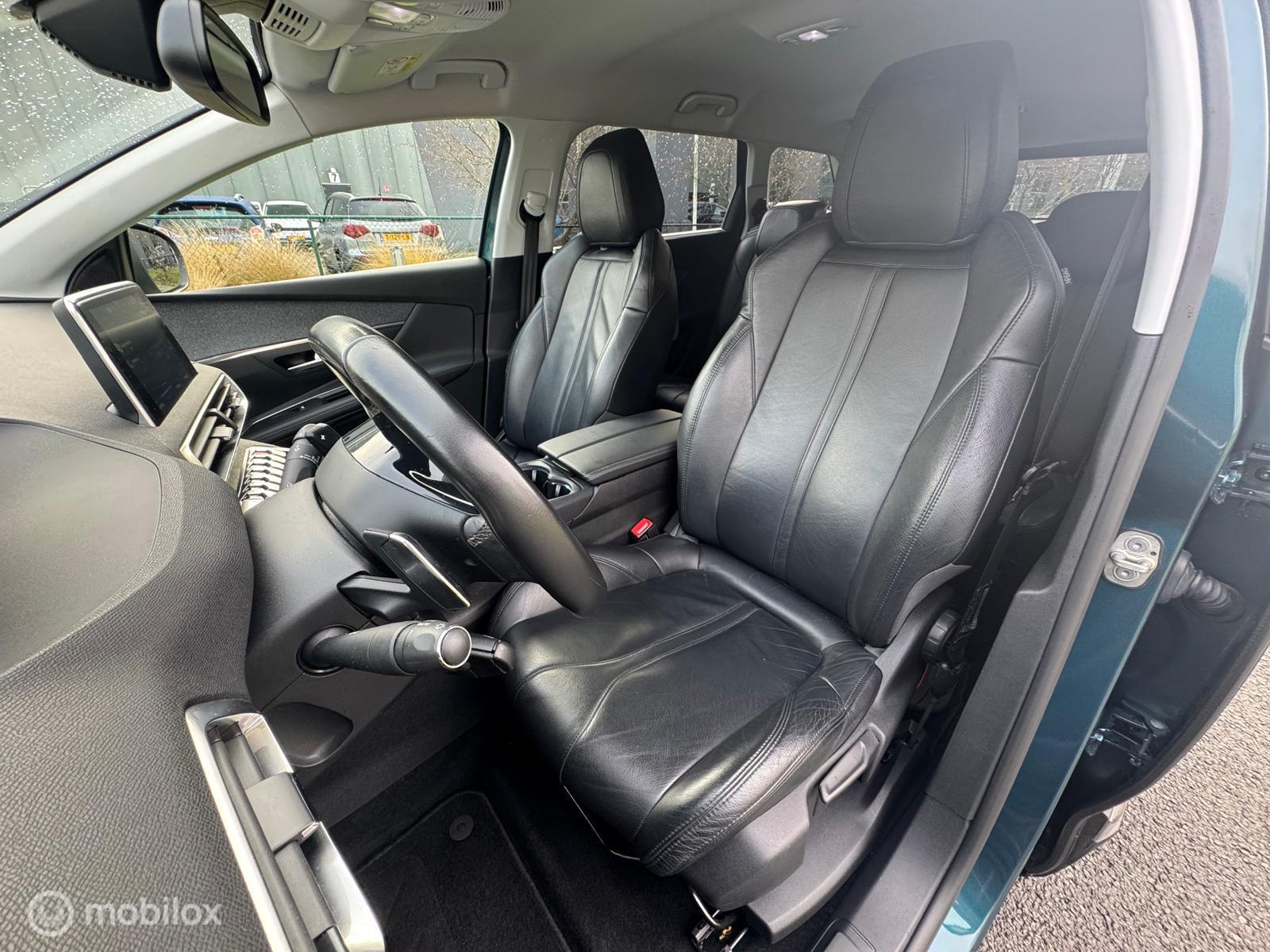 Foto van Peugeot 5008