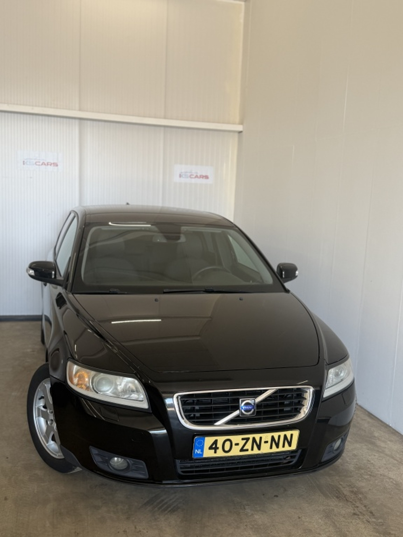 Volvo V50 2.0D Edition I | Lichtmetalen velgen | Lage kmstand | Trekhaak | Getint glas | Airconditioning | Cruise control 2008 - voorkant