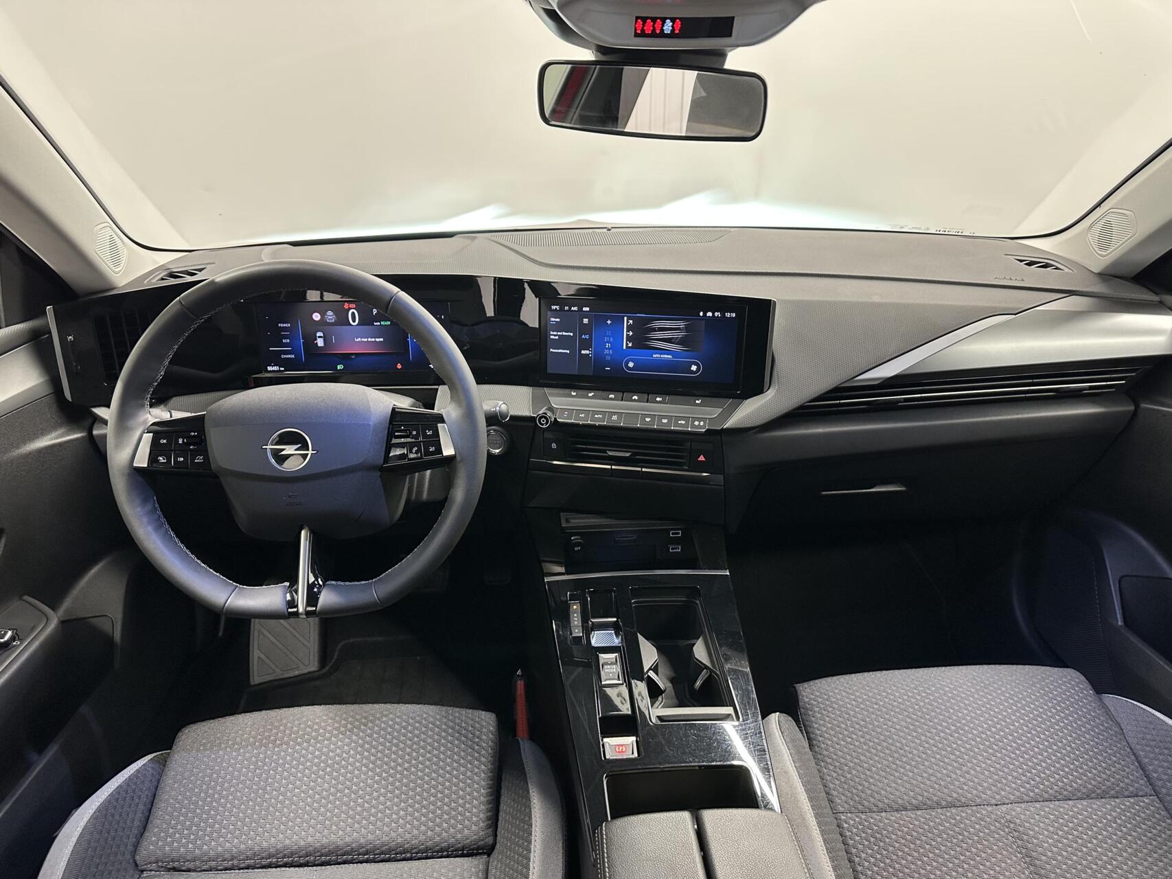 Foto van Opel Astra Sports Tourer