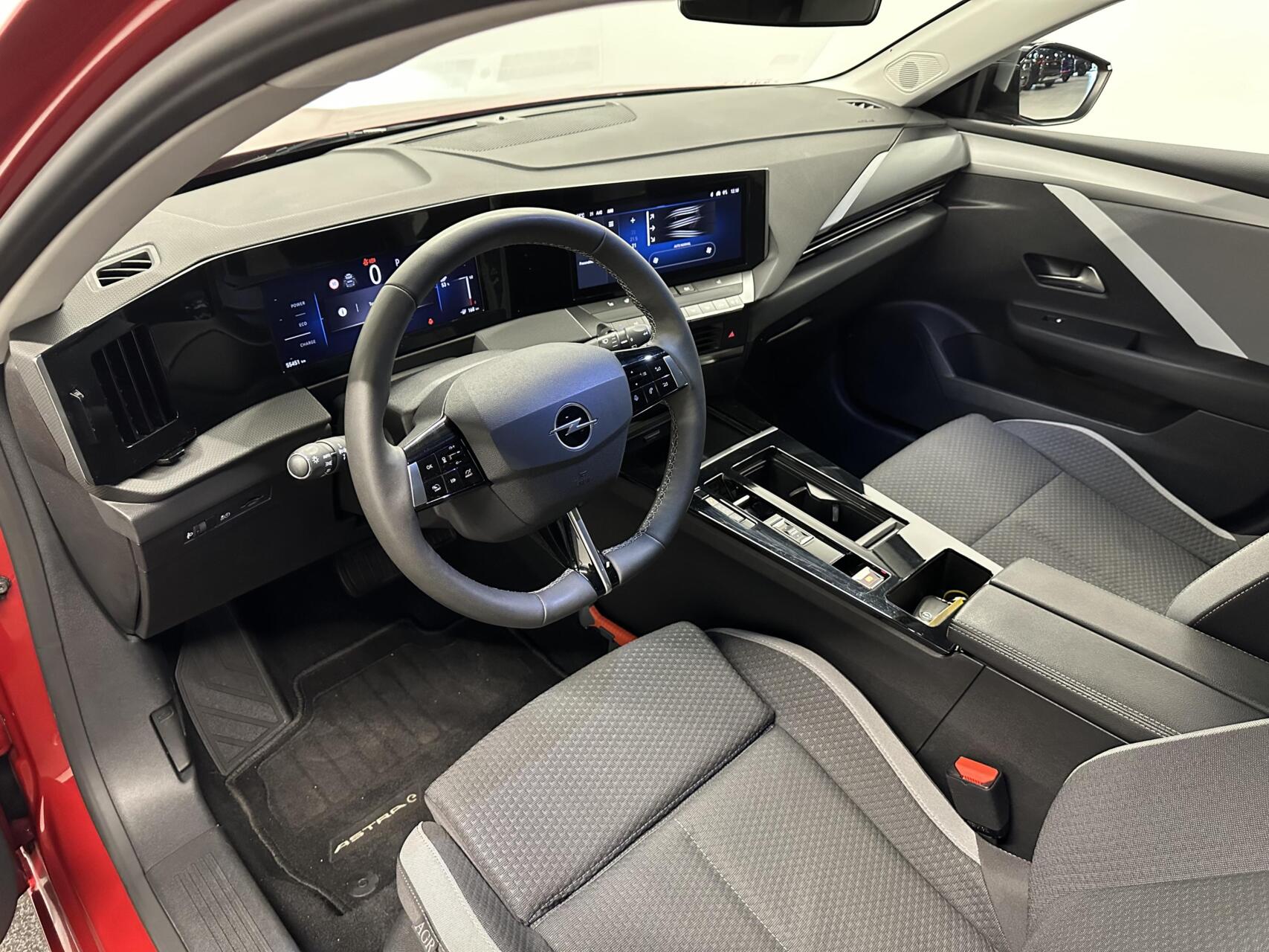 Foto van Opel Astra Sports Tourer