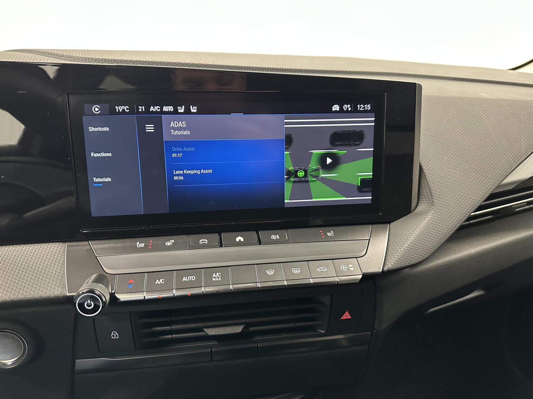 Foto van Opel Astra Sports Tourer