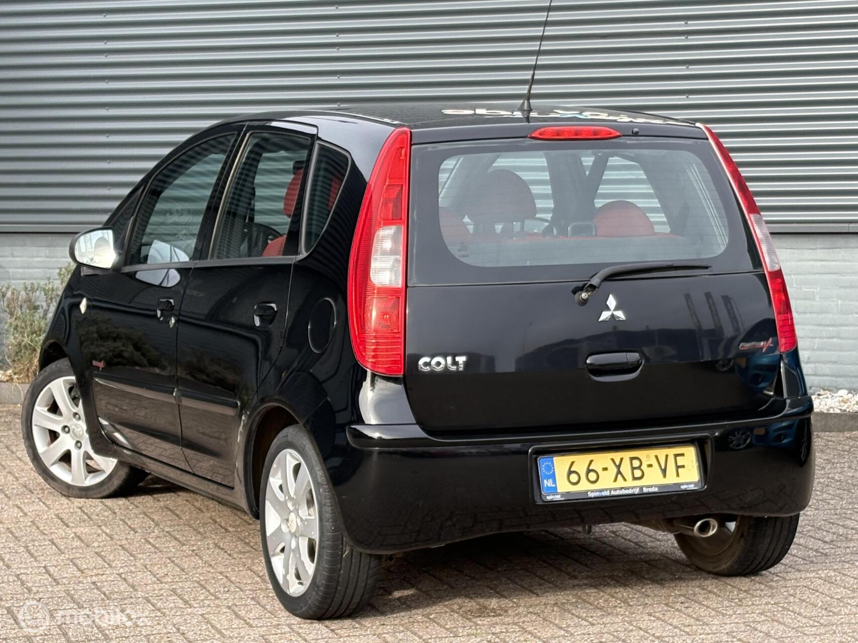 Foto van Mitsubishi Mitsubishi Colt