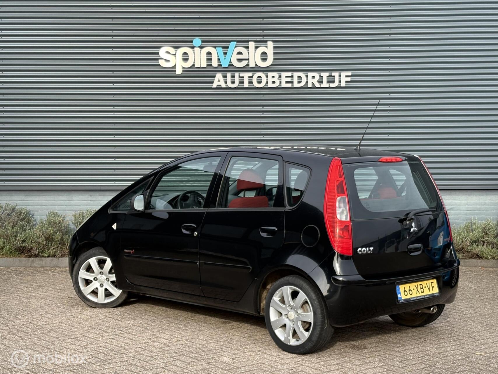 Foto van Mitsubishi Mitsubishi Colt