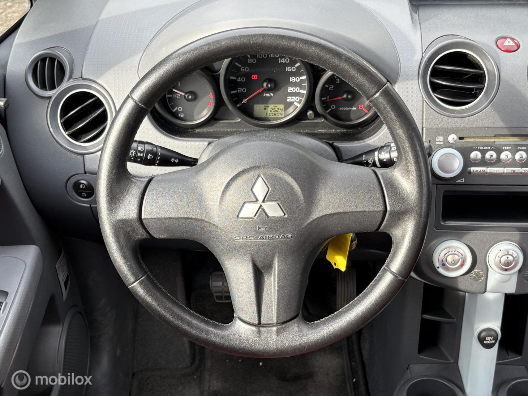 Foto van Mitsubishi Mitsubishi Colt
