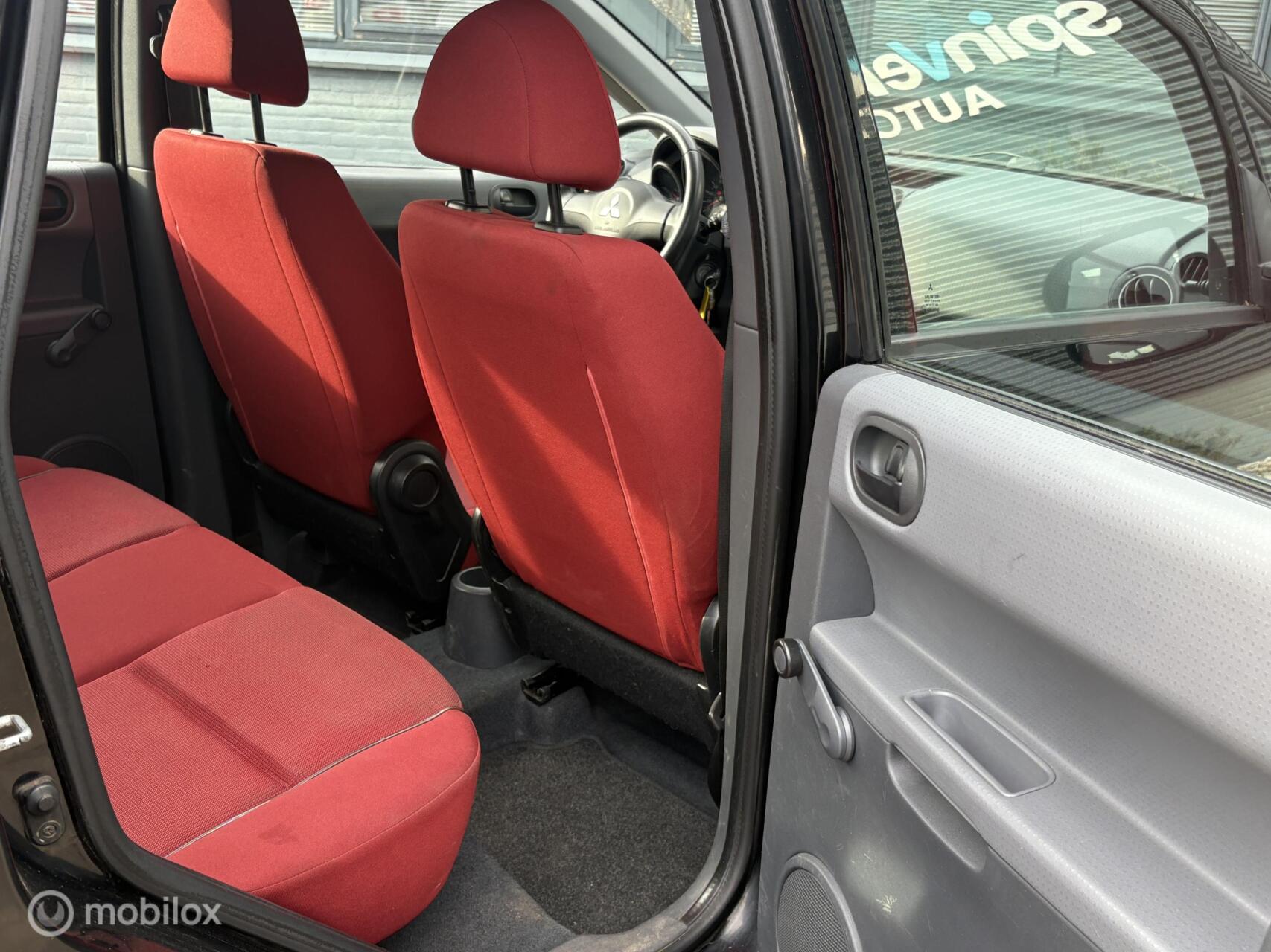 Foto van Mitsubishi Mitsubishi Colt