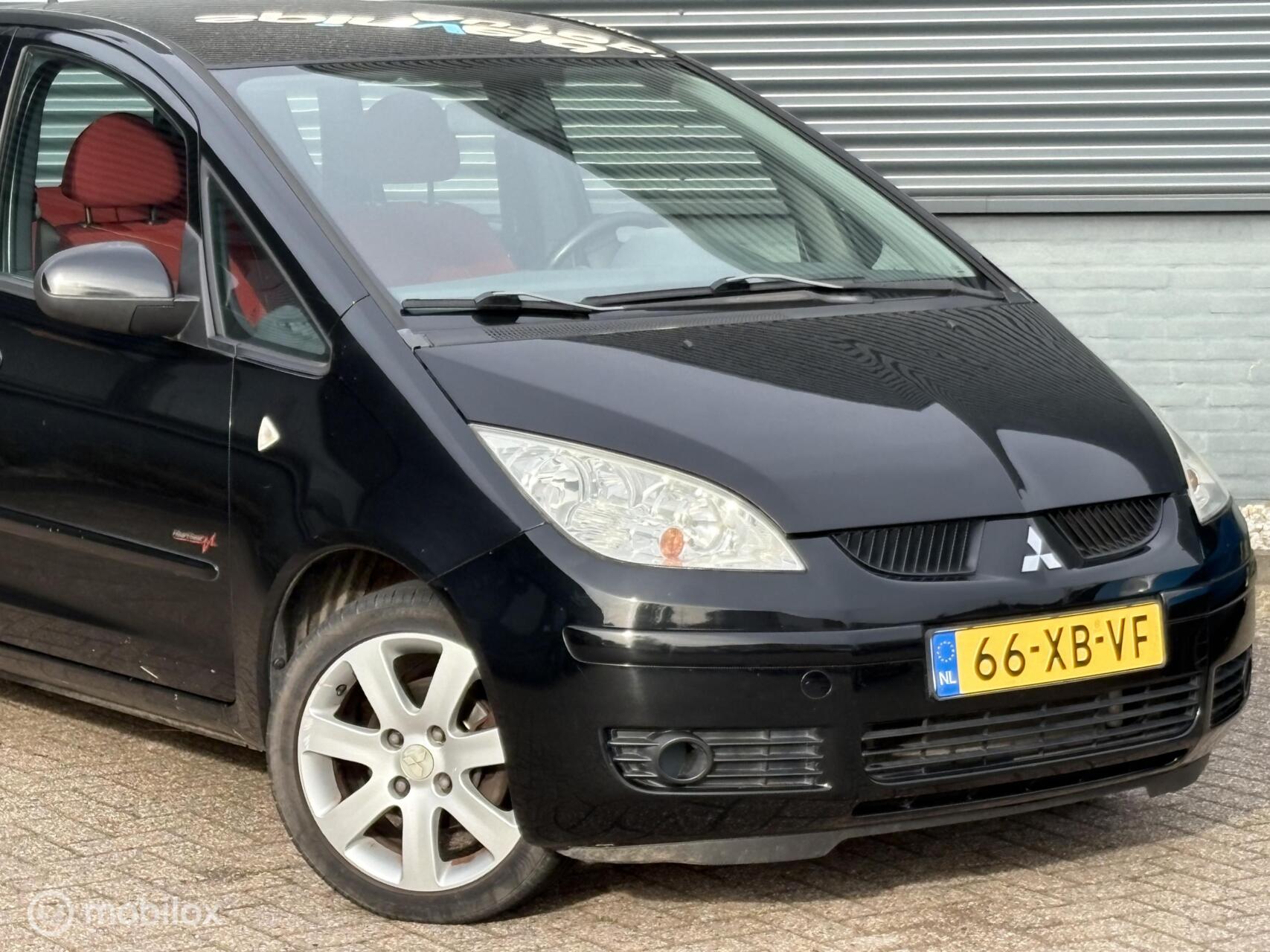 Foto van Mitsubishi Mitsubishi Colt