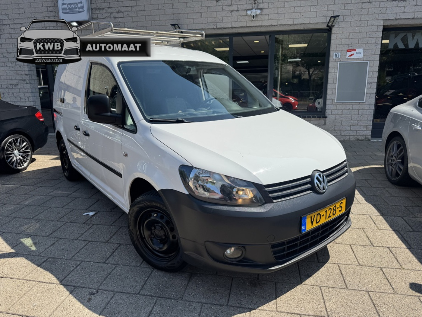 Volkswagen Caddy 1.6 TDI Airco Imperial Trekhaak Automaat MARGE 2013 - voorkant