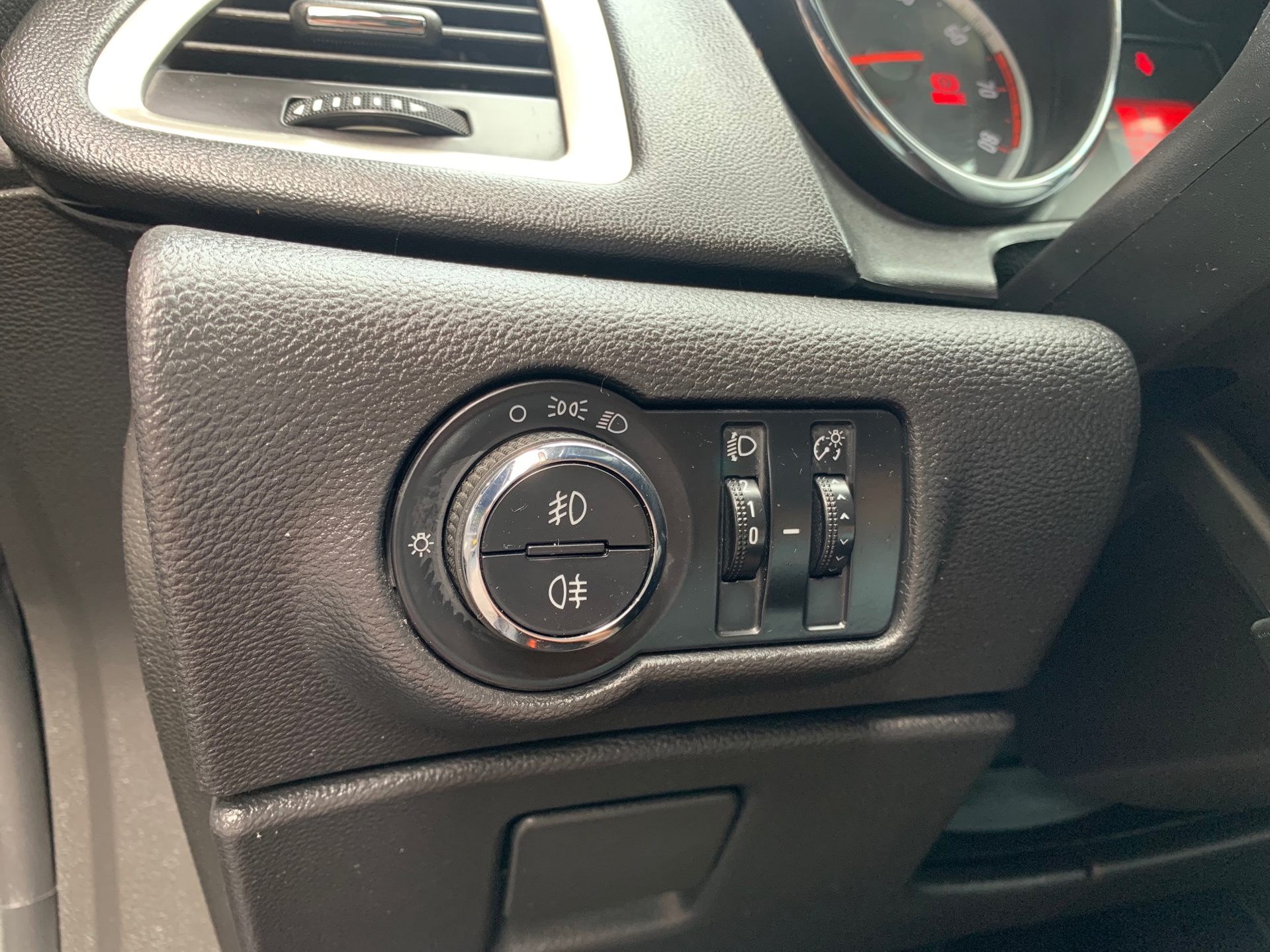 Foto van Opel Astra Sports Tourer