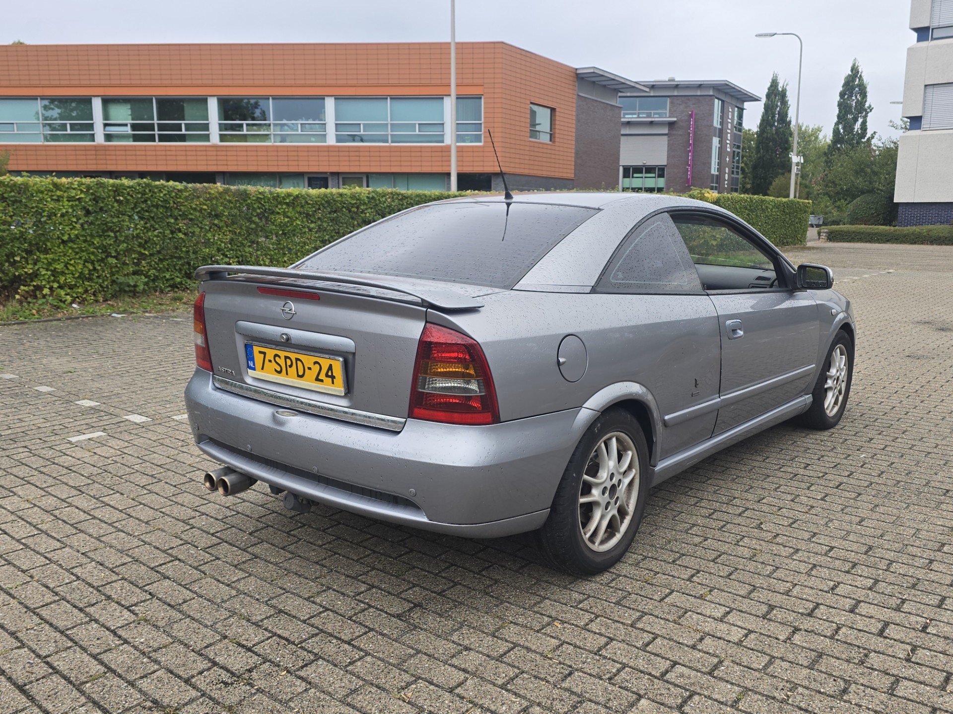 Foto van Opel Astra-g-coupe